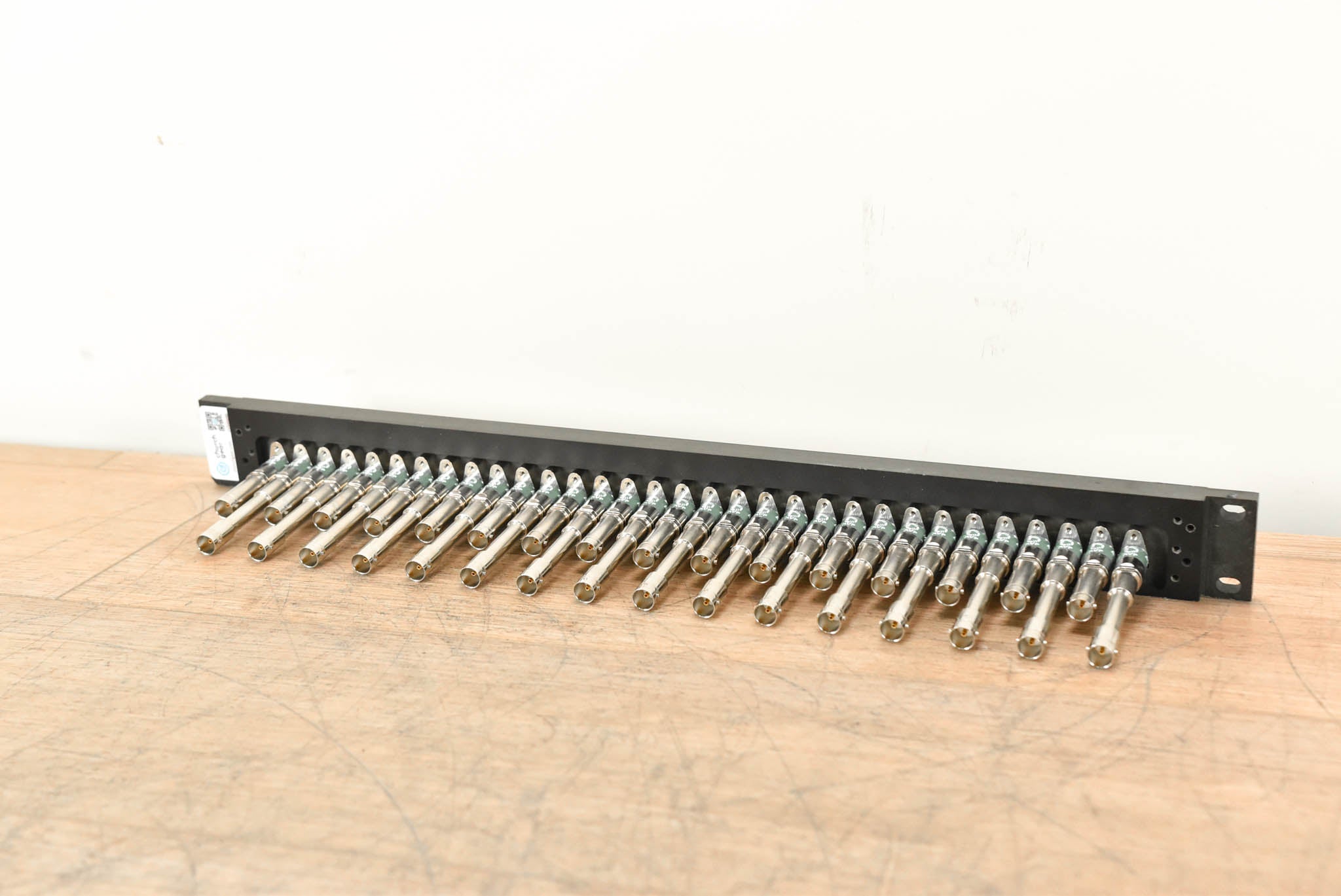 AVP 1RU 32-Input Video Patch Bay