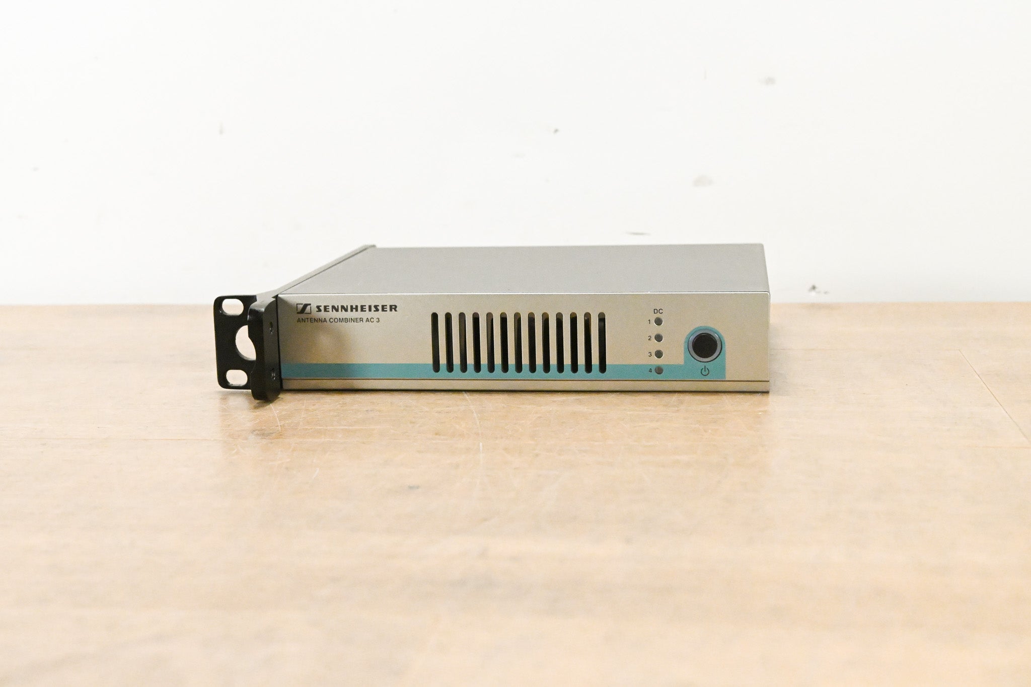 Sennheiser AC 3 Antenna Combiner (NO POWER SUPPLY)