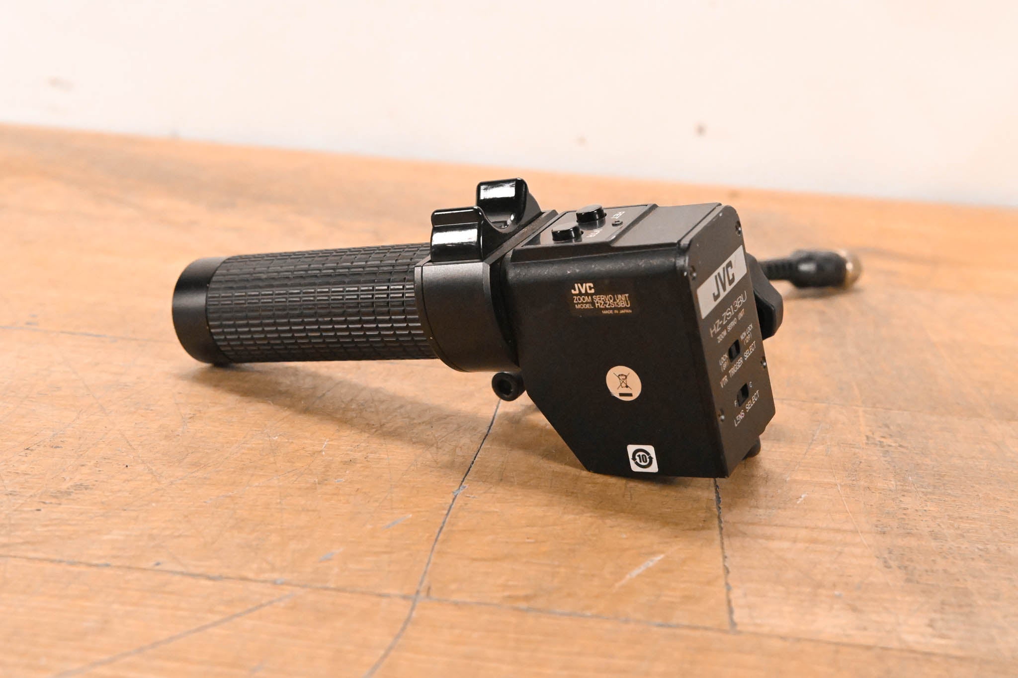 JVC HZ-ZS13BU Zoom Servo Lens Control