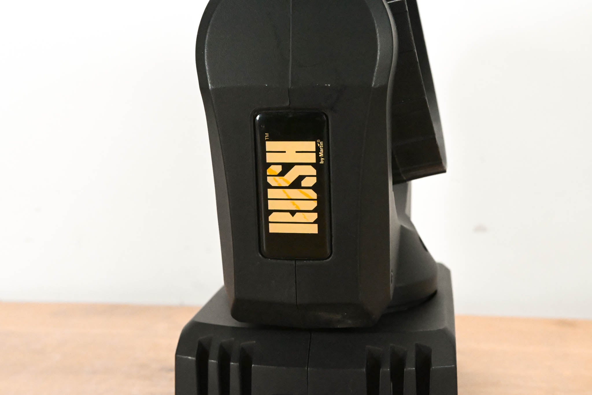 Martin Lighting RUSH MH 2 Wash LED Wash Moving Head Fixture