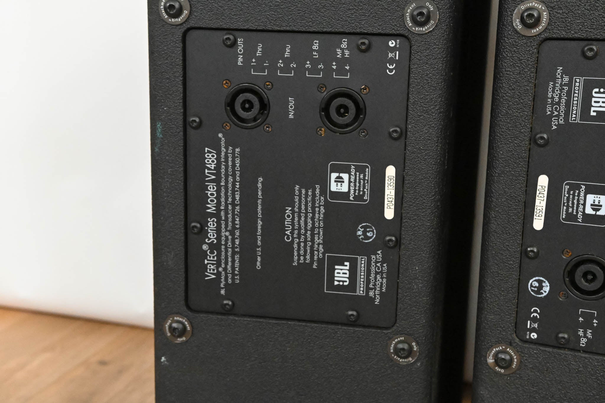 JBL VT4887 Compact Bi-Amplified 3-Way Line Array Element (PAIR