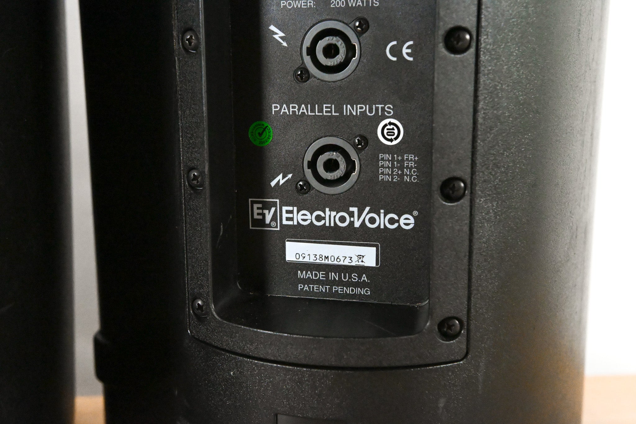Electro-Voice (EV) ZX1-90 8-inch Two-Way Passive Loudspeaker (PAIR