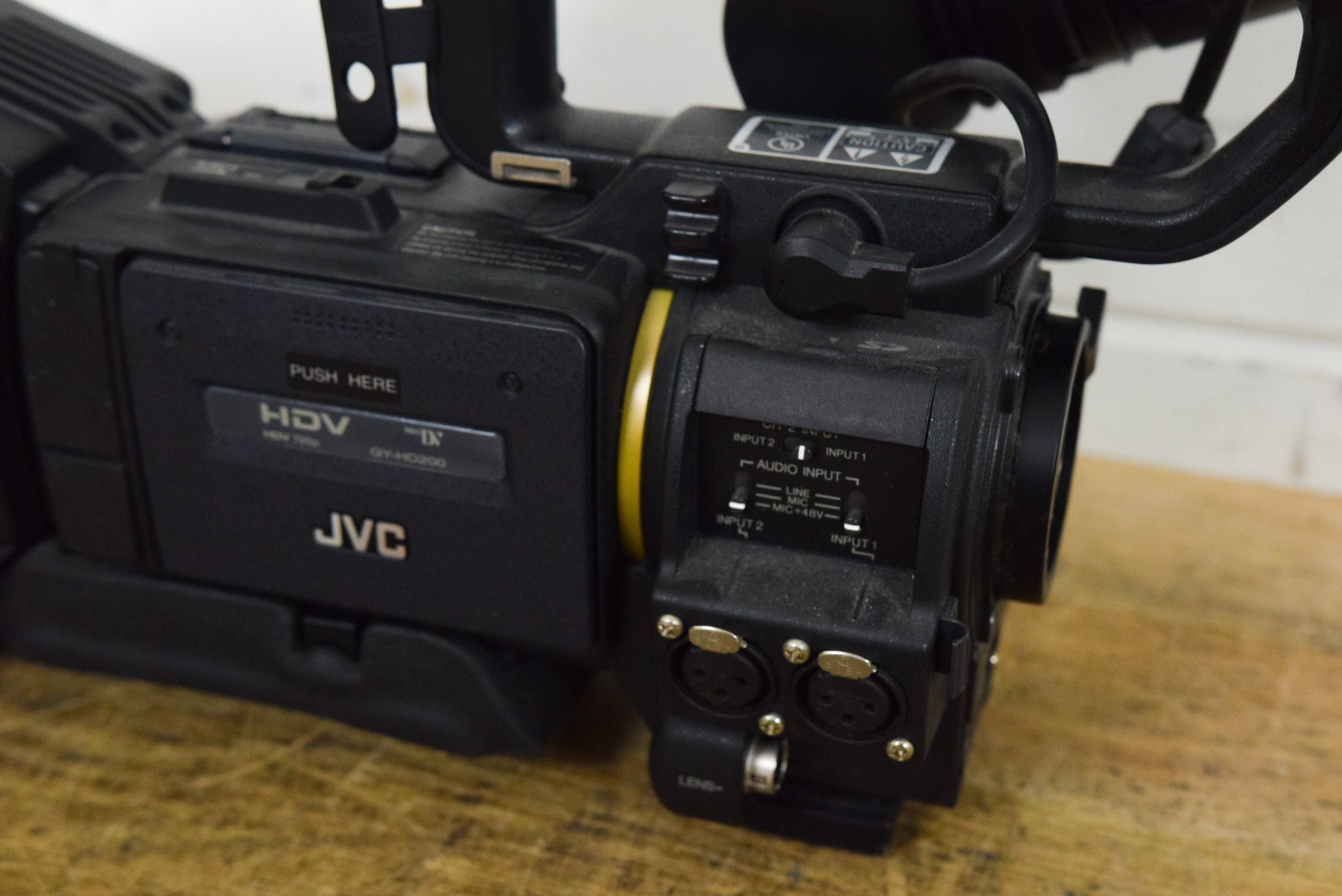 JVC GY-HD200U HDV Camcorder