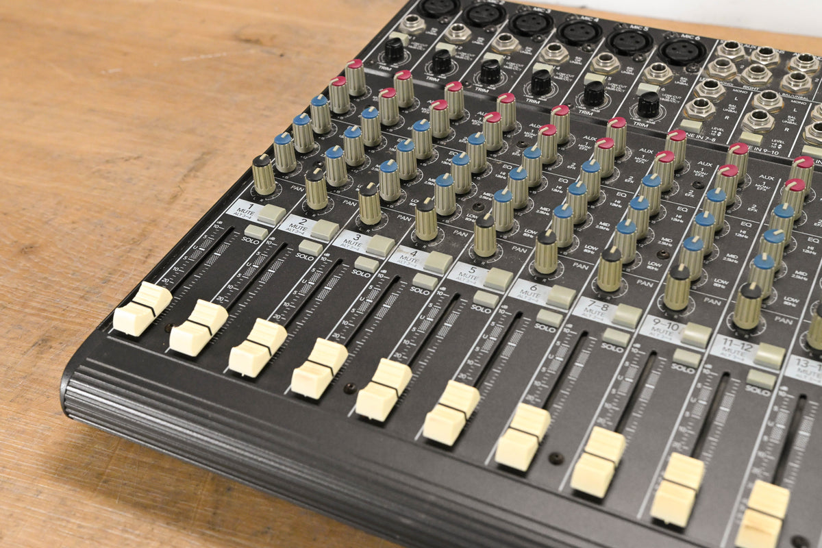 Mackie 1402-VLZ Micro Series 14-Channel Audio Mixer