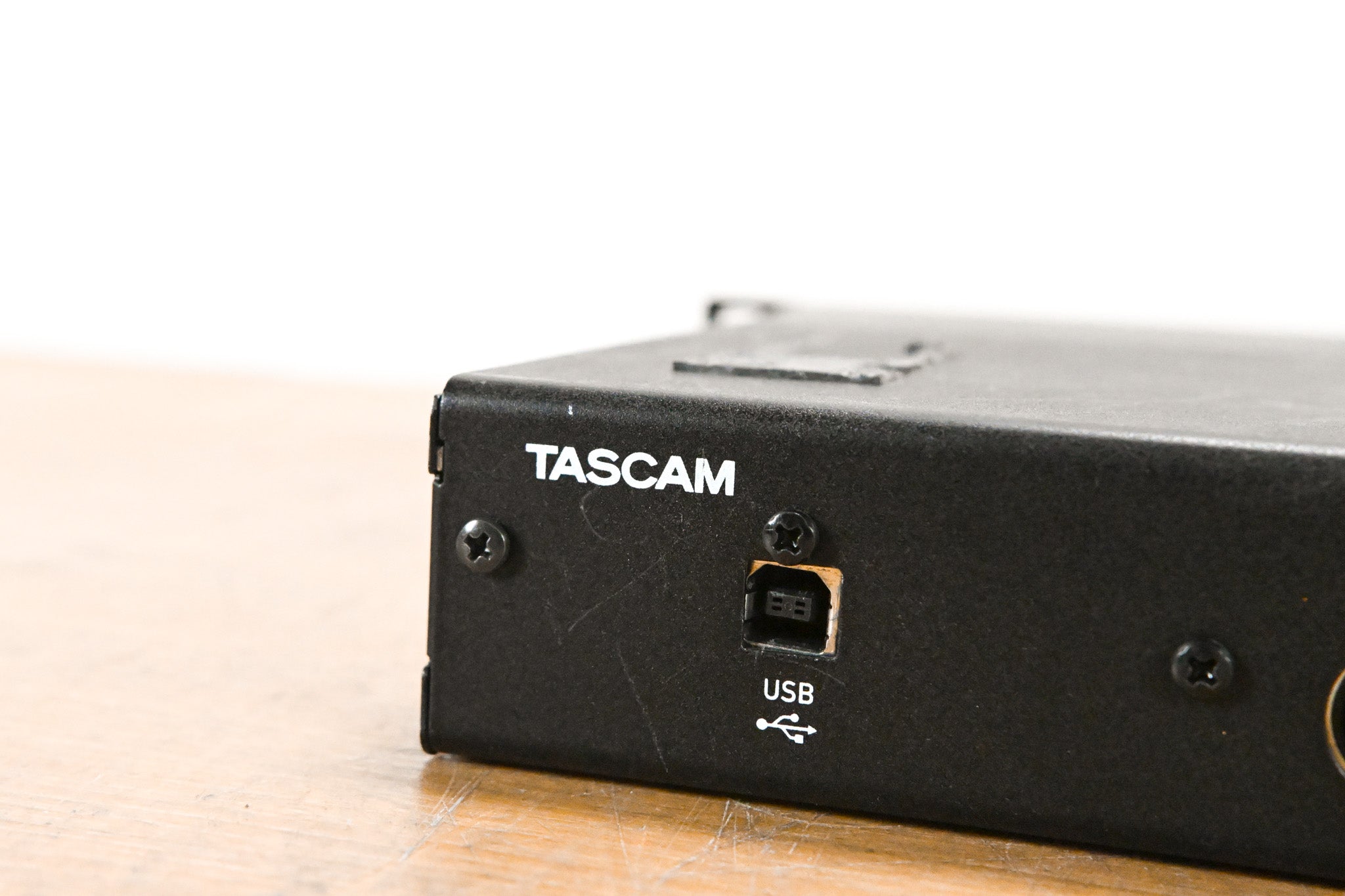 TASCAM US-16x08 16-in/8-out USB Audio/MIDI Interface (NO POWER SUPPLY)