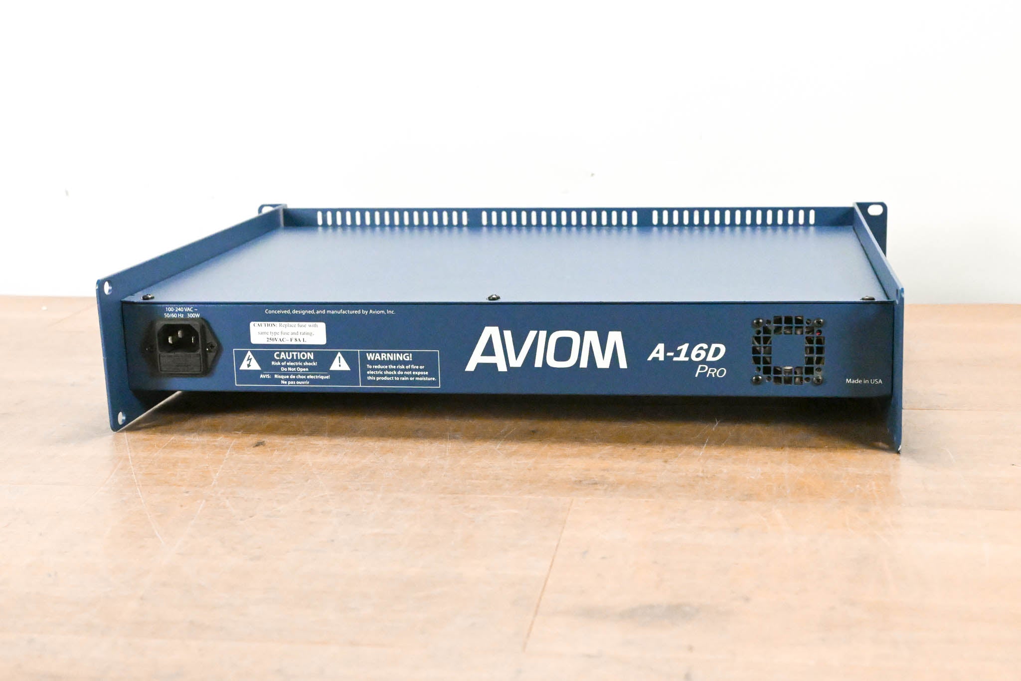 Aviom A-16D Pro A-Net Distributor