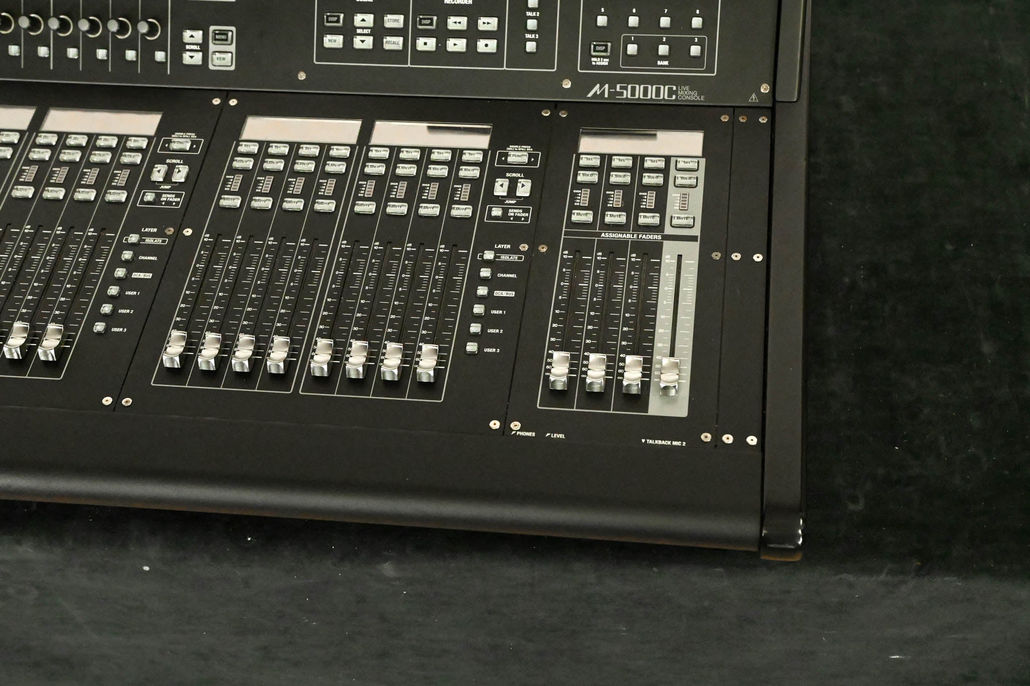 Roland M-5000C Live Mixing Console