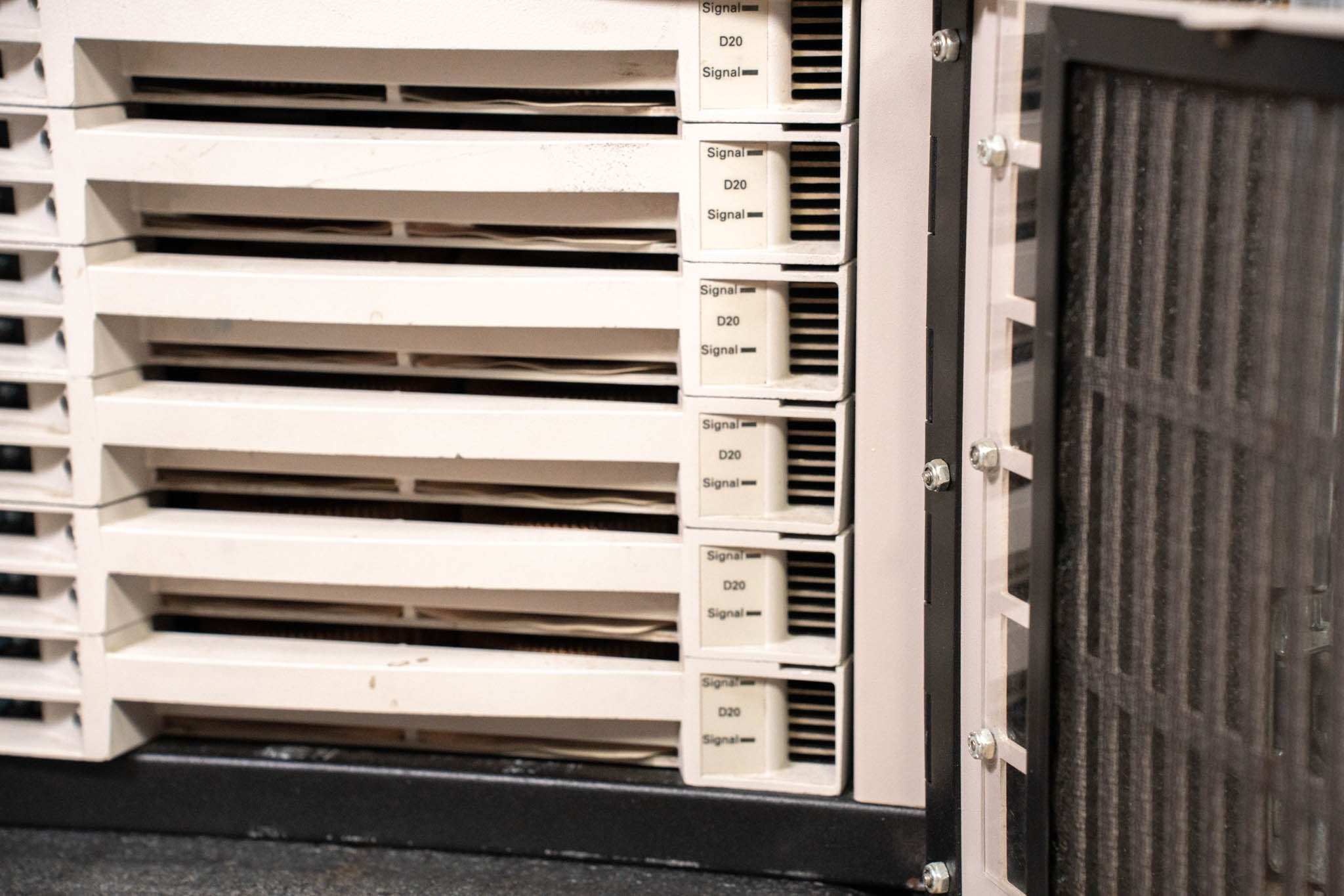 ETC SP-1220V Sensor+ Dimmer Rack with Stage Pin & Veam Out, in Road Case