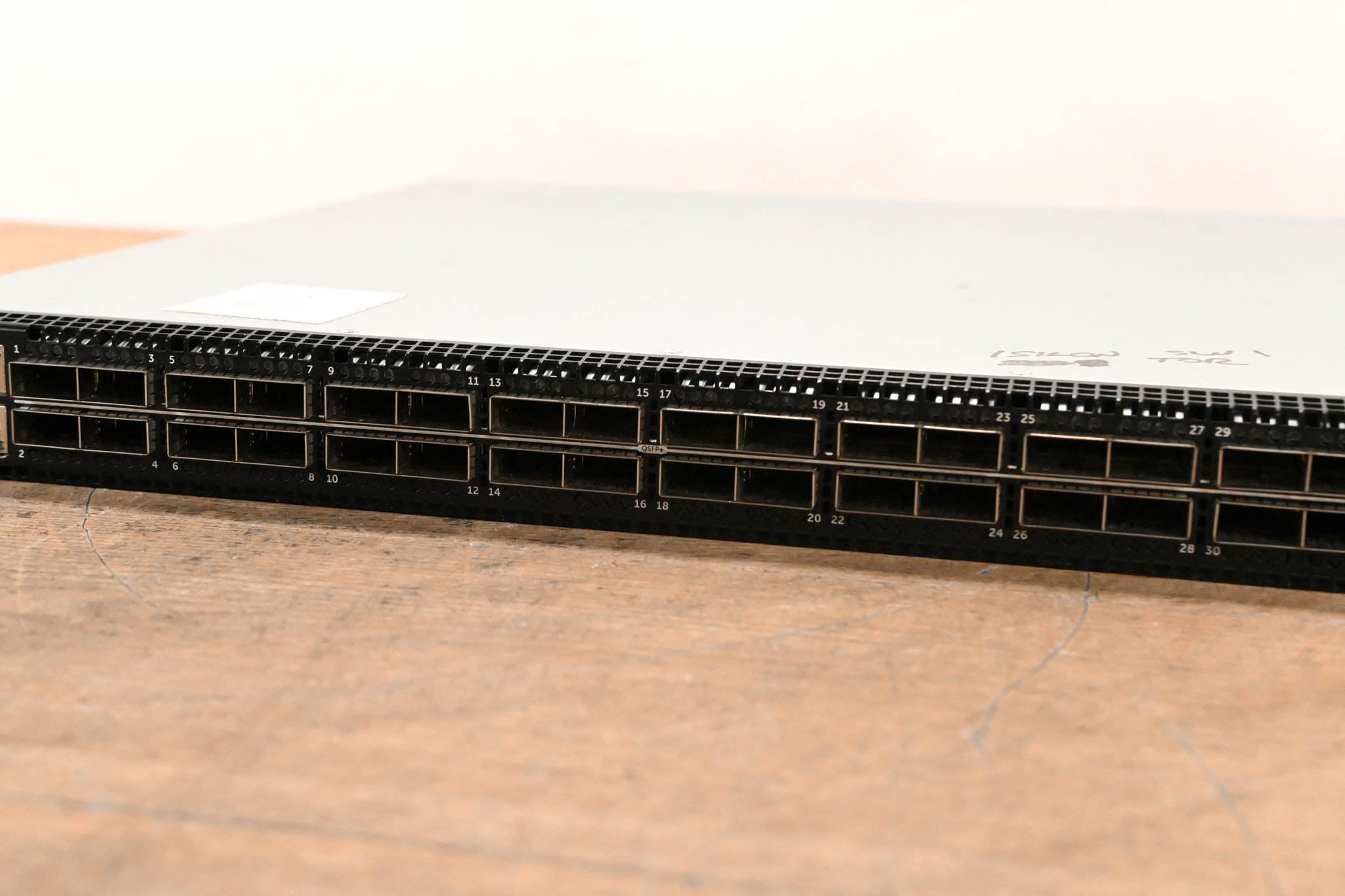 Dell S6010-ON 4-Slot Modular Network Switch
