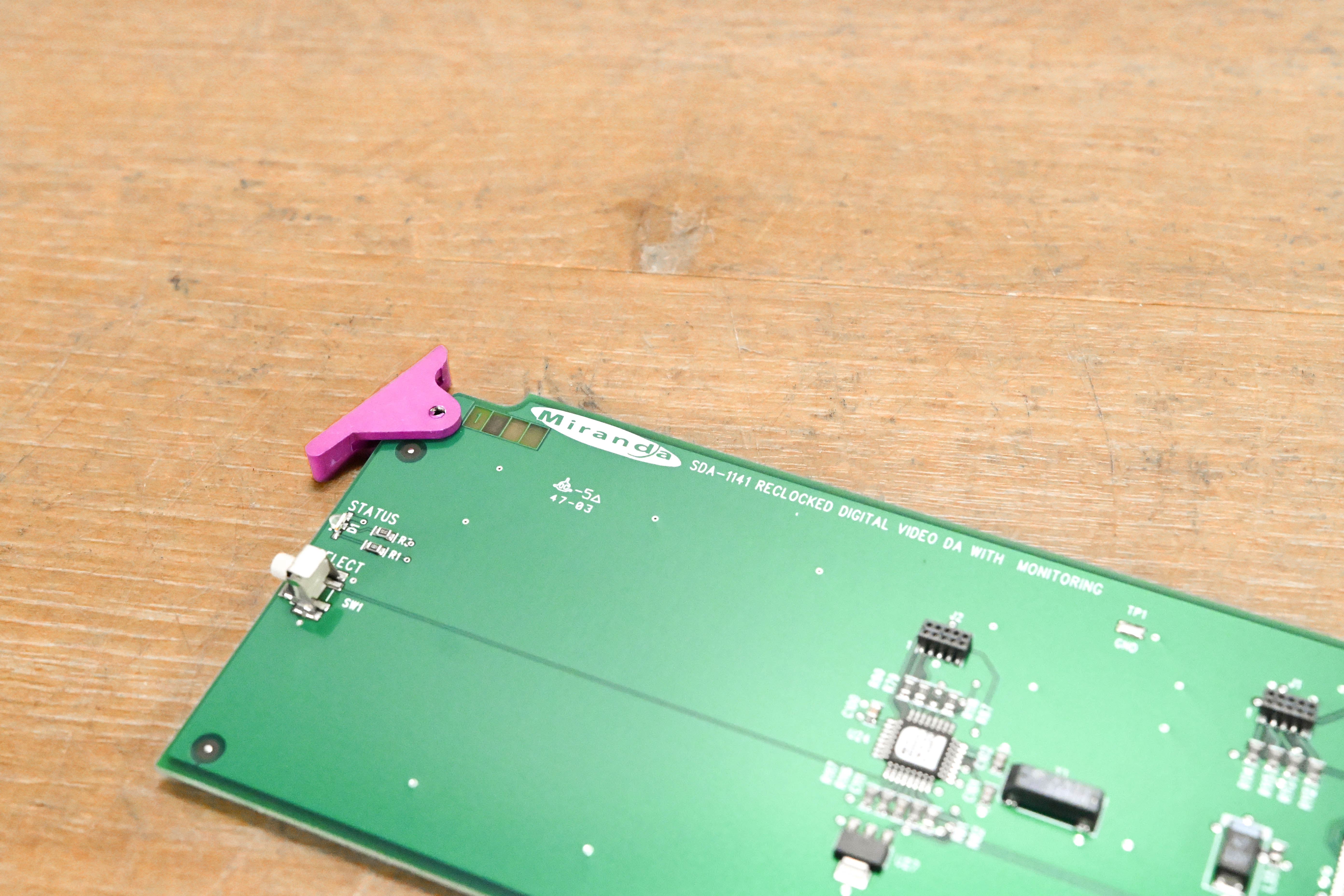 Miranda SDA-1141 Reclocked Digital Video DA with Monitoring Module