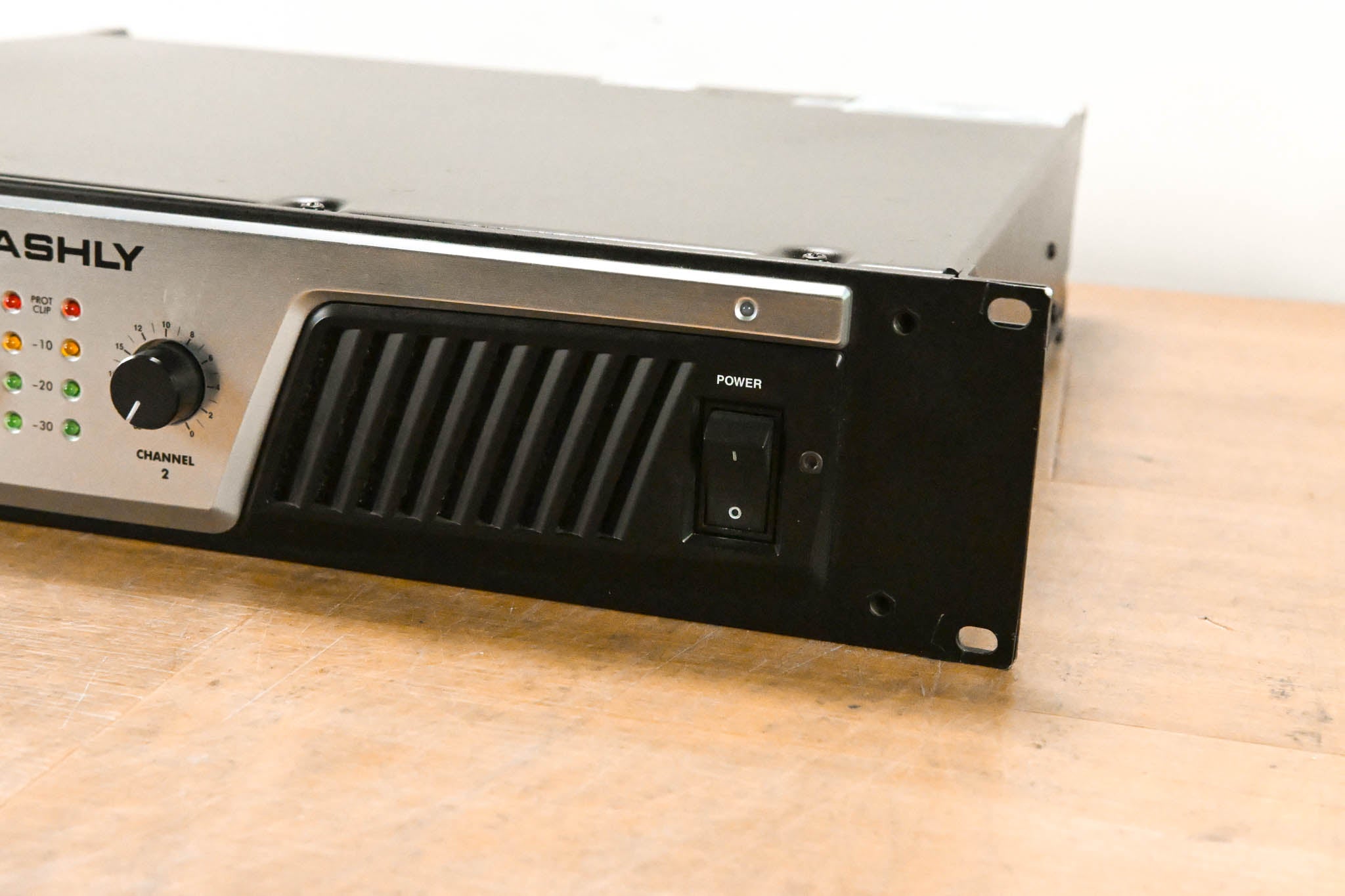 Ashly KLR-3200 Dual-Channel 1,600W Power Amplifier