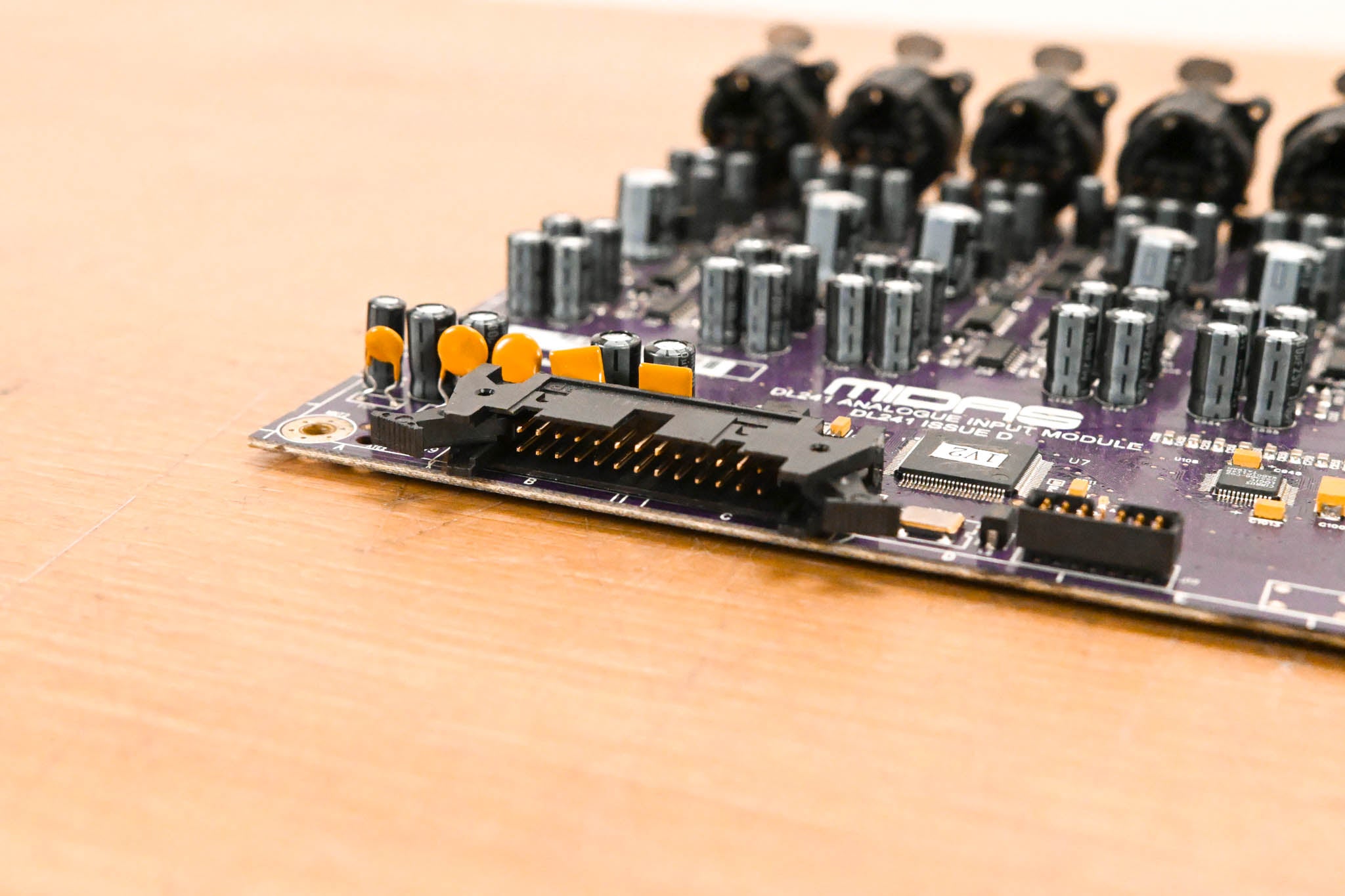 Midas DL241 Analogue Input Module 8-Channel XLR Card - Issue D