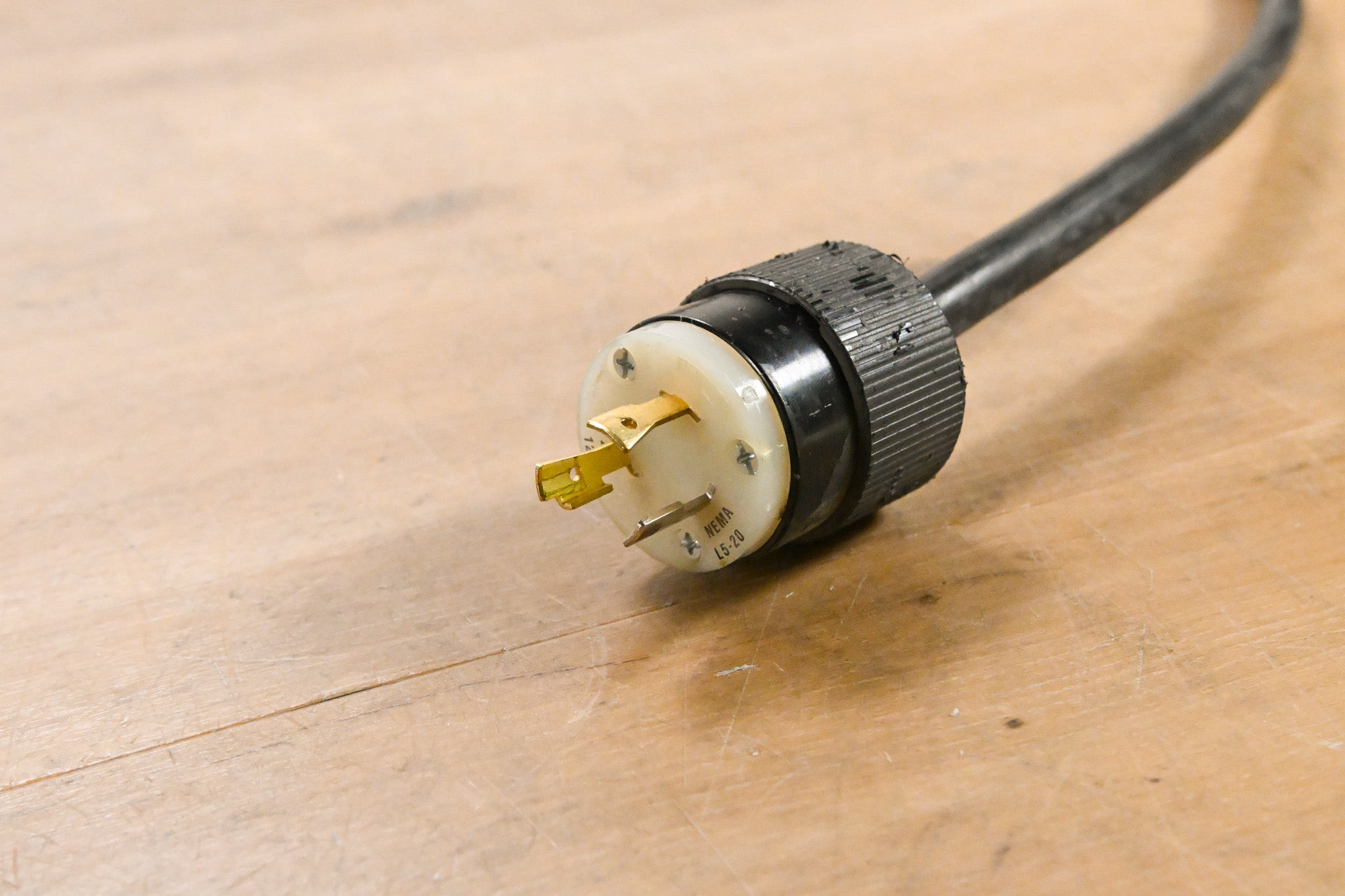 Electronics Diversified, Inc. SCRimmer Stik SS-4x6 4-Output Dimmer