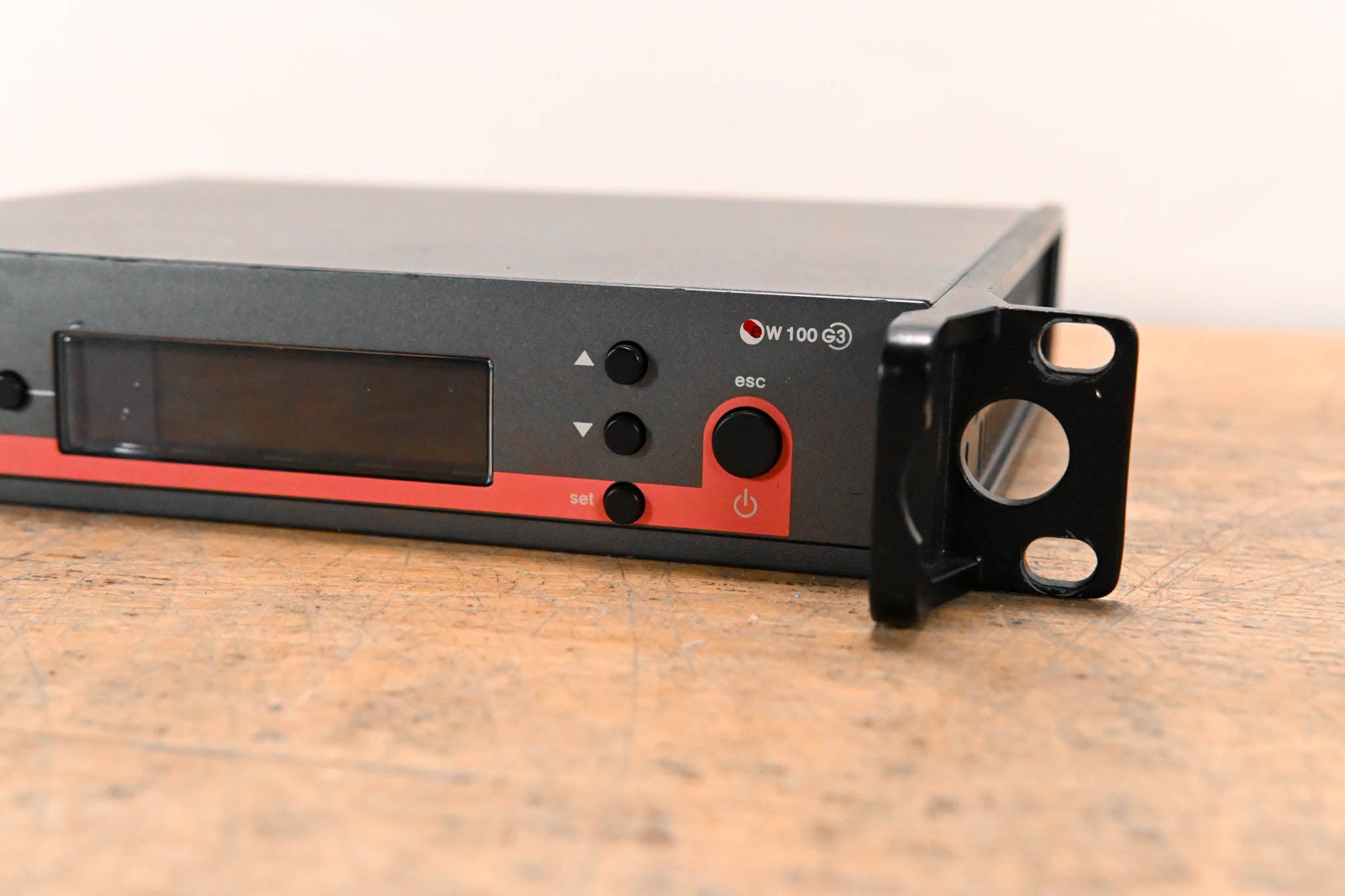 Sennheiser EM 100 G3 Wireless Receiver - 516-558 MHz (NO POWER SUPPLY)