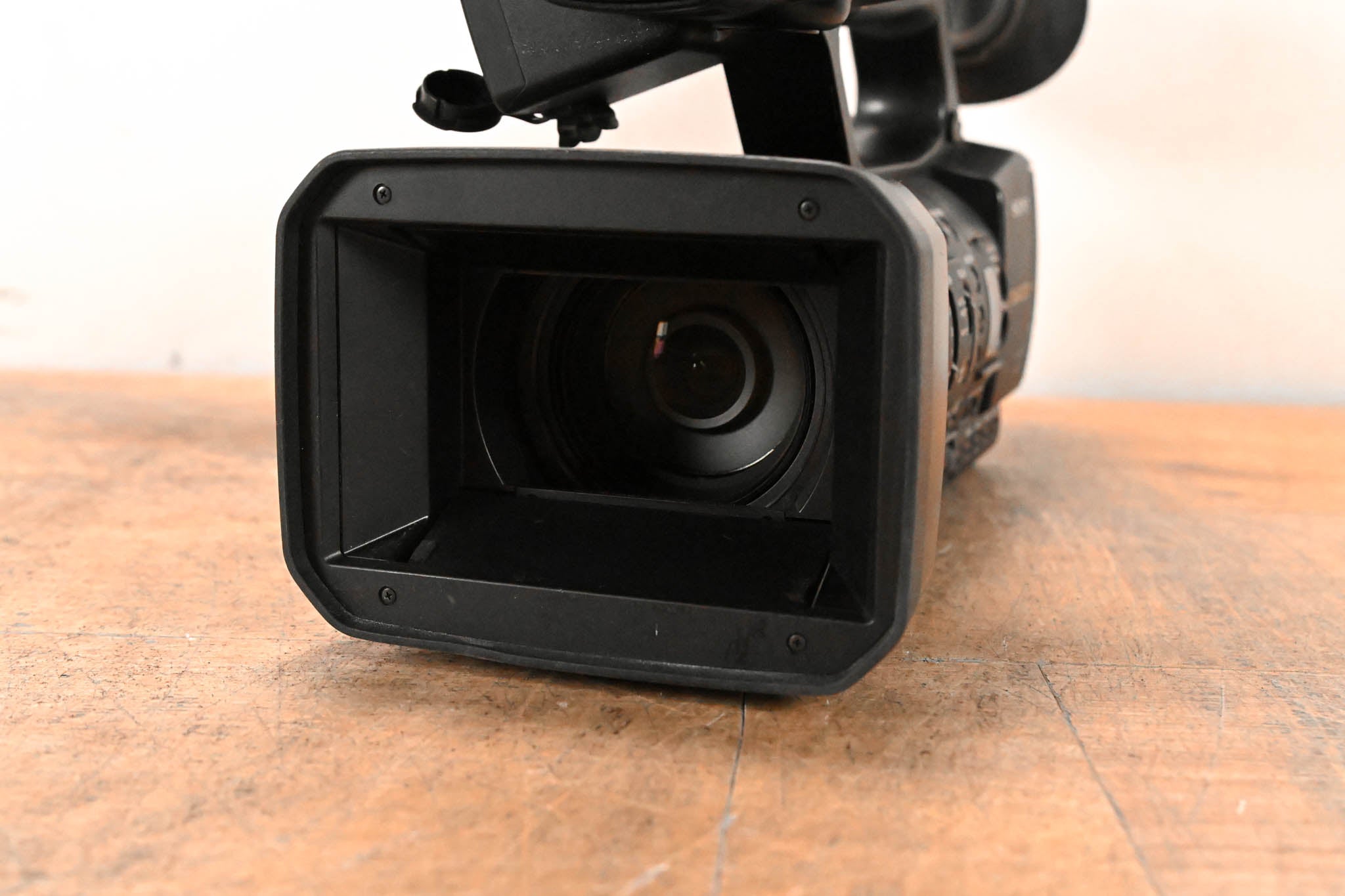 Sony HXR-NX5U NXCAM Professional Camcorder