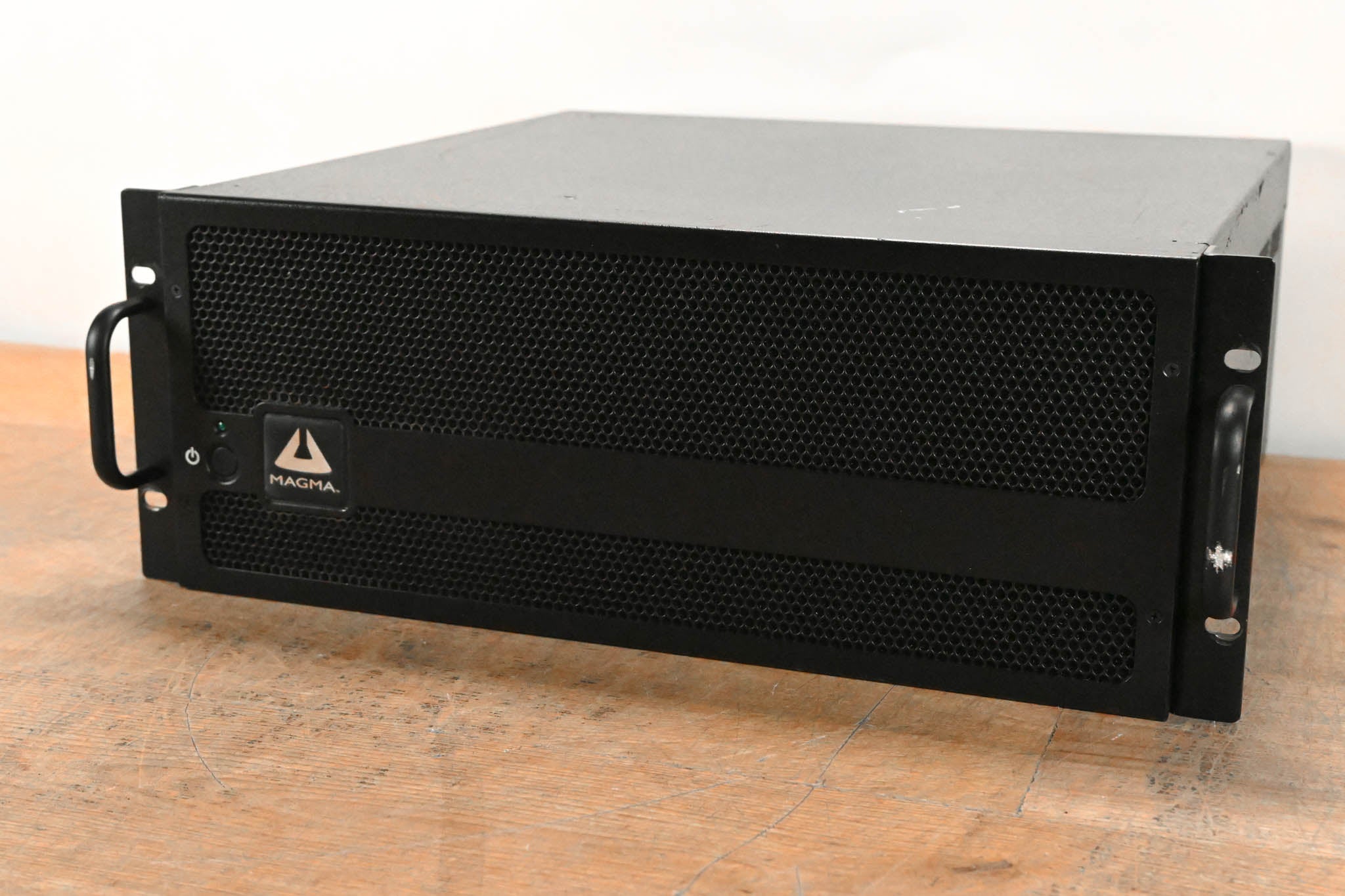 Magma PE6R4 6-Slot PCI Pro Tools HD Expansion Chassis with Cards