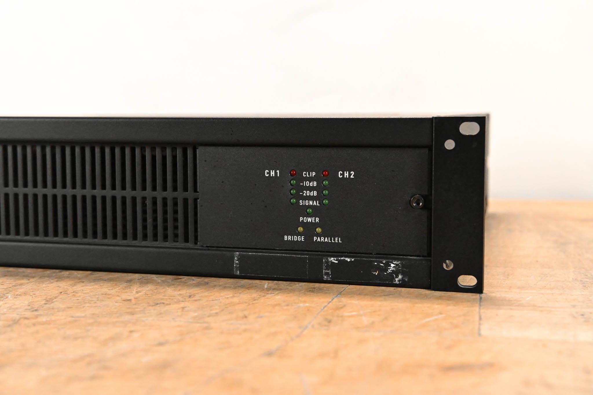 QSC CX702 2-Channel 700W Power Amplifier