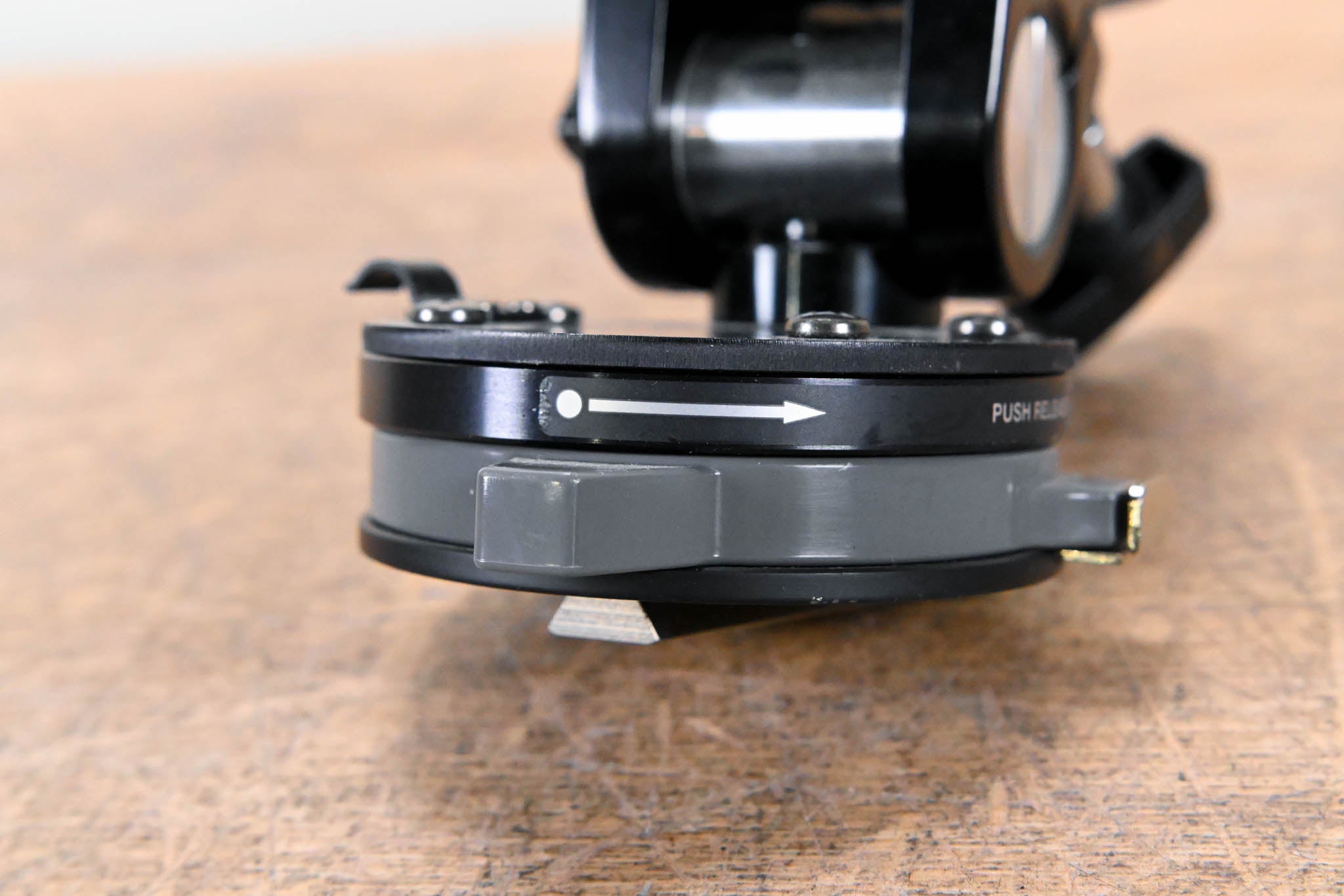 Hitachi AT-90 Studio Viewfinder Mount