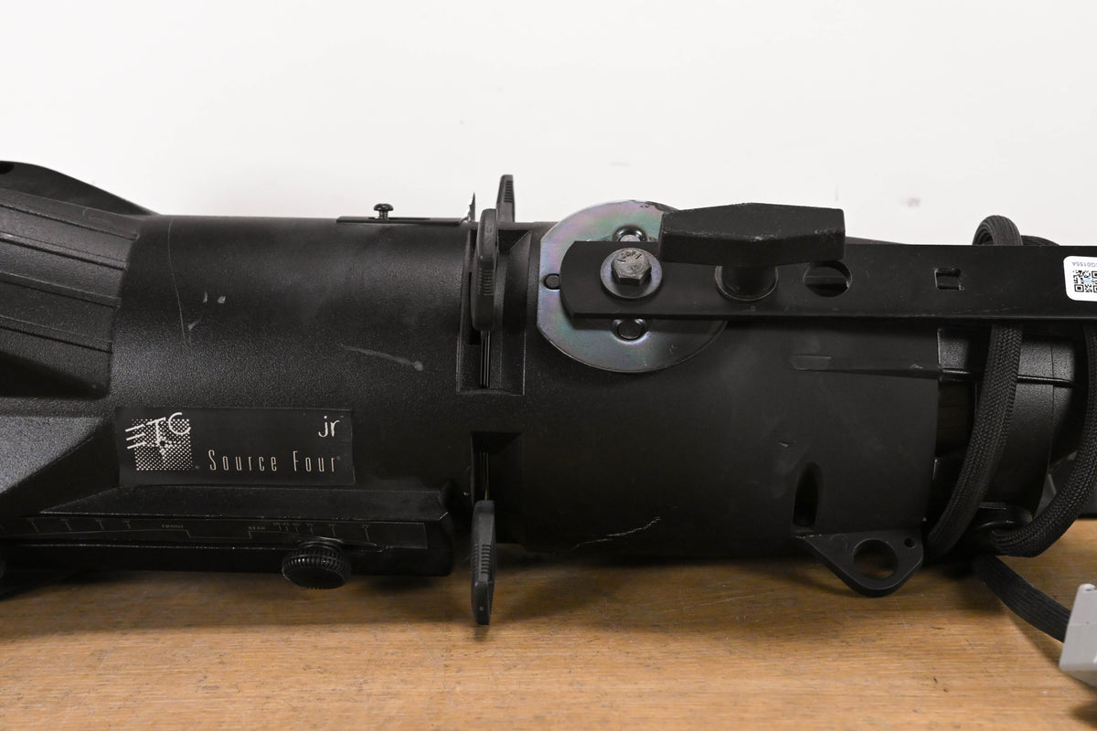 ETC Source Four Jr 25-50 Degree Zoom 575 Ellipsoidal Light