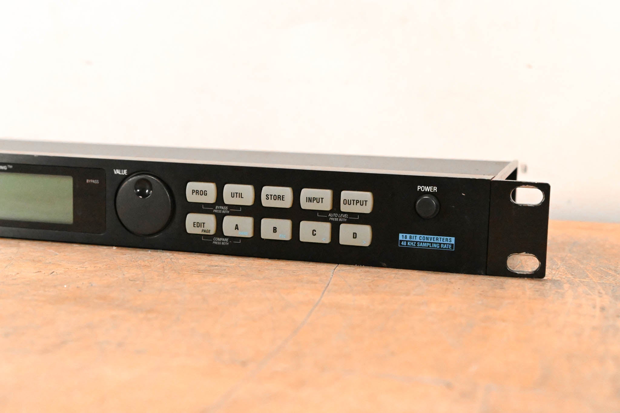 Alesis MidiVerb 4 Dual-Channel Parallel Multi-Effects Processor (NO PSU)