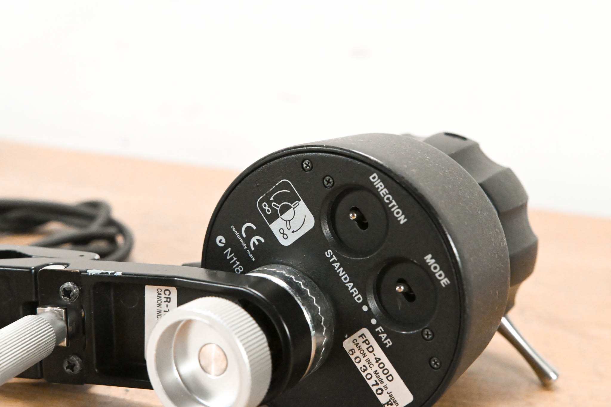 Canon FPD-400D Digital Focus Servo Demand with CR-10 Mount Clamp
