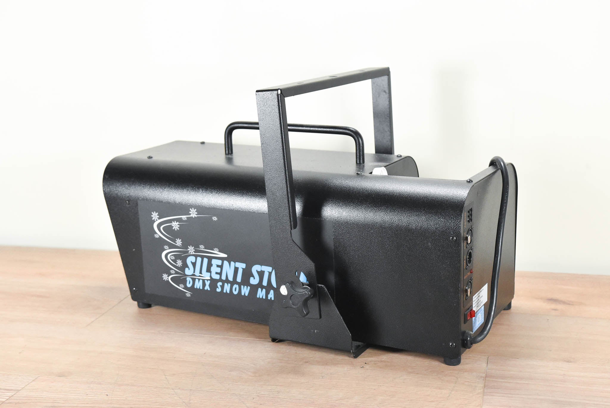 Le Maitre CLS-7100 Silent-Storm DMX Snow Machine