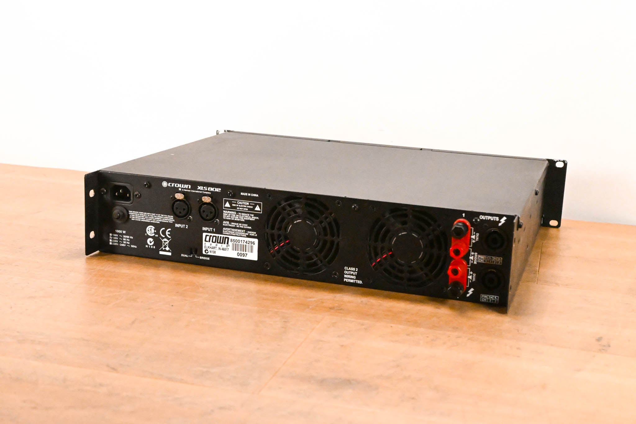 Crown XLS 802 2-Channel Power Amplifier