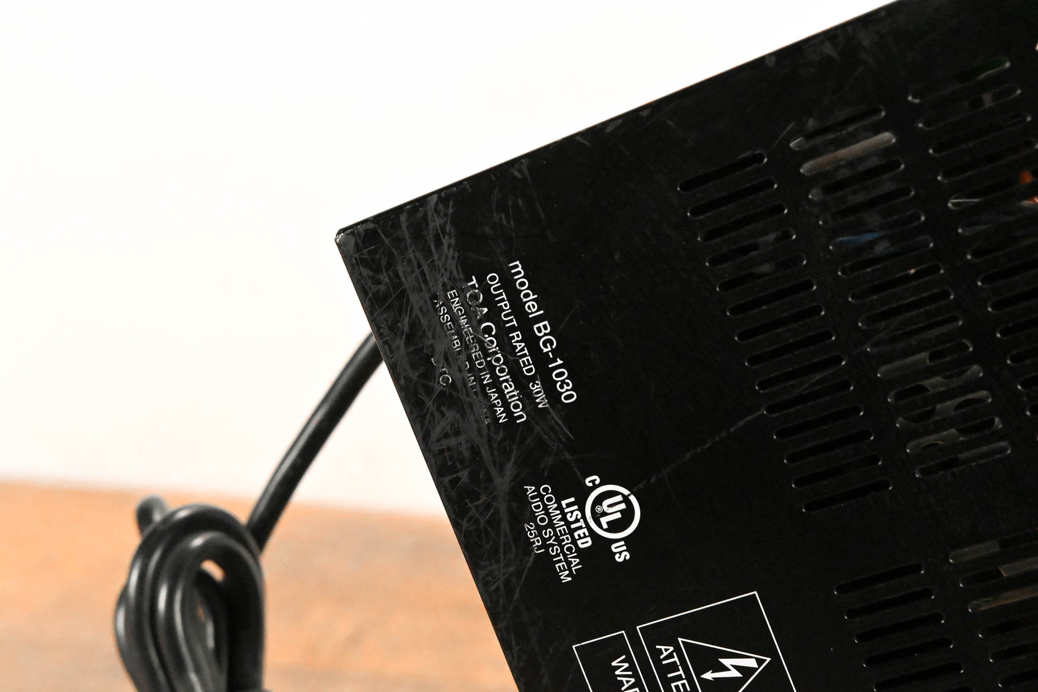 TOA BG-1030 5-Channel Mixer/Amplifer