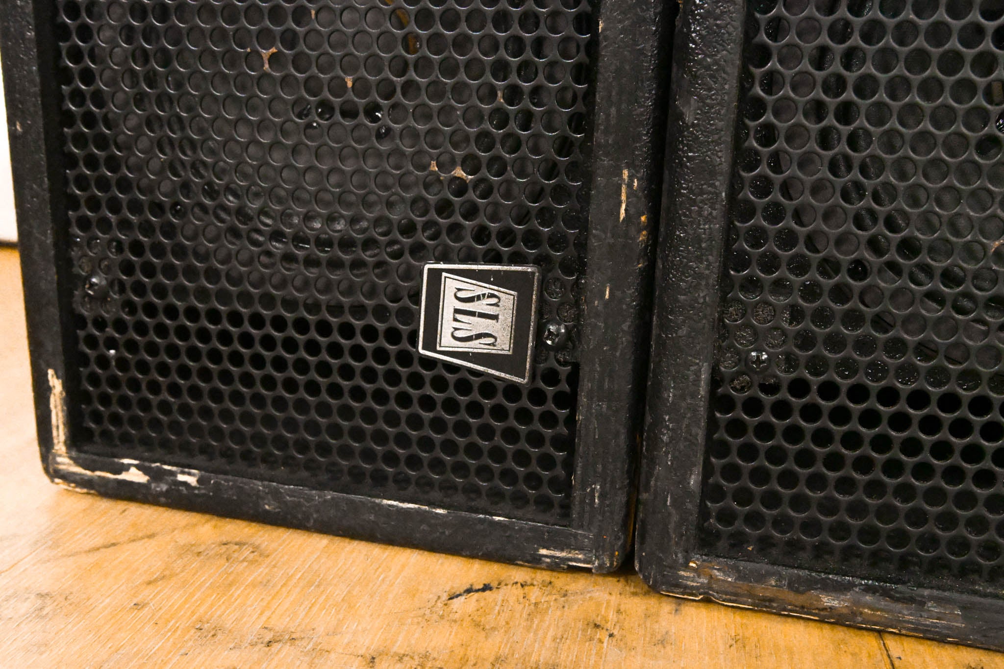 SLS FF2605 Front Fill Loudspeaker (PAIR)