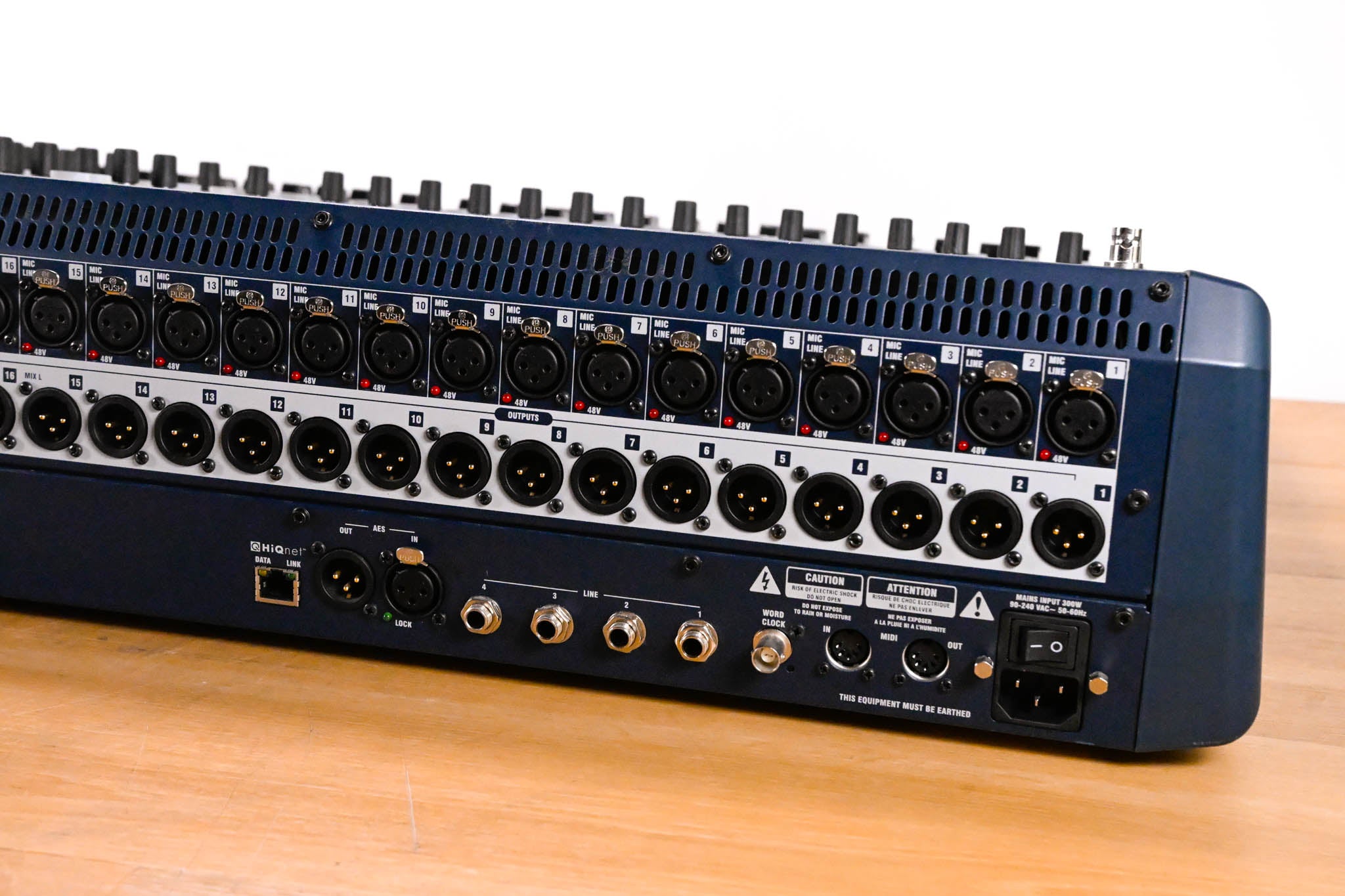 Soundcraft Si Expression 3 32-Channel Digital Mixer