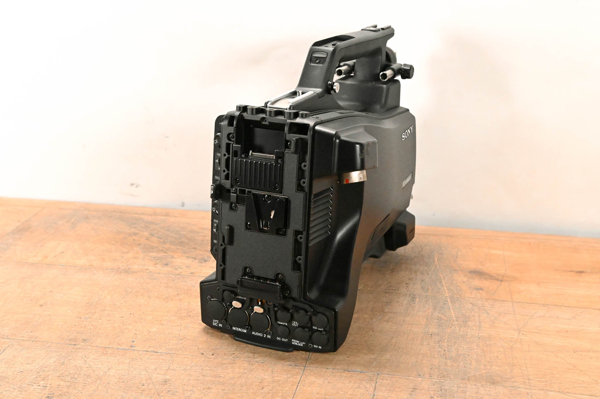 Sony HXC-D70 HD/SD Studio Camera