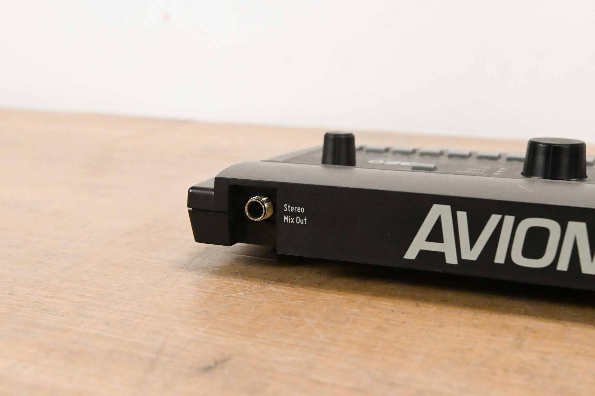 Aviom A320 16-Channel Personal Mixer