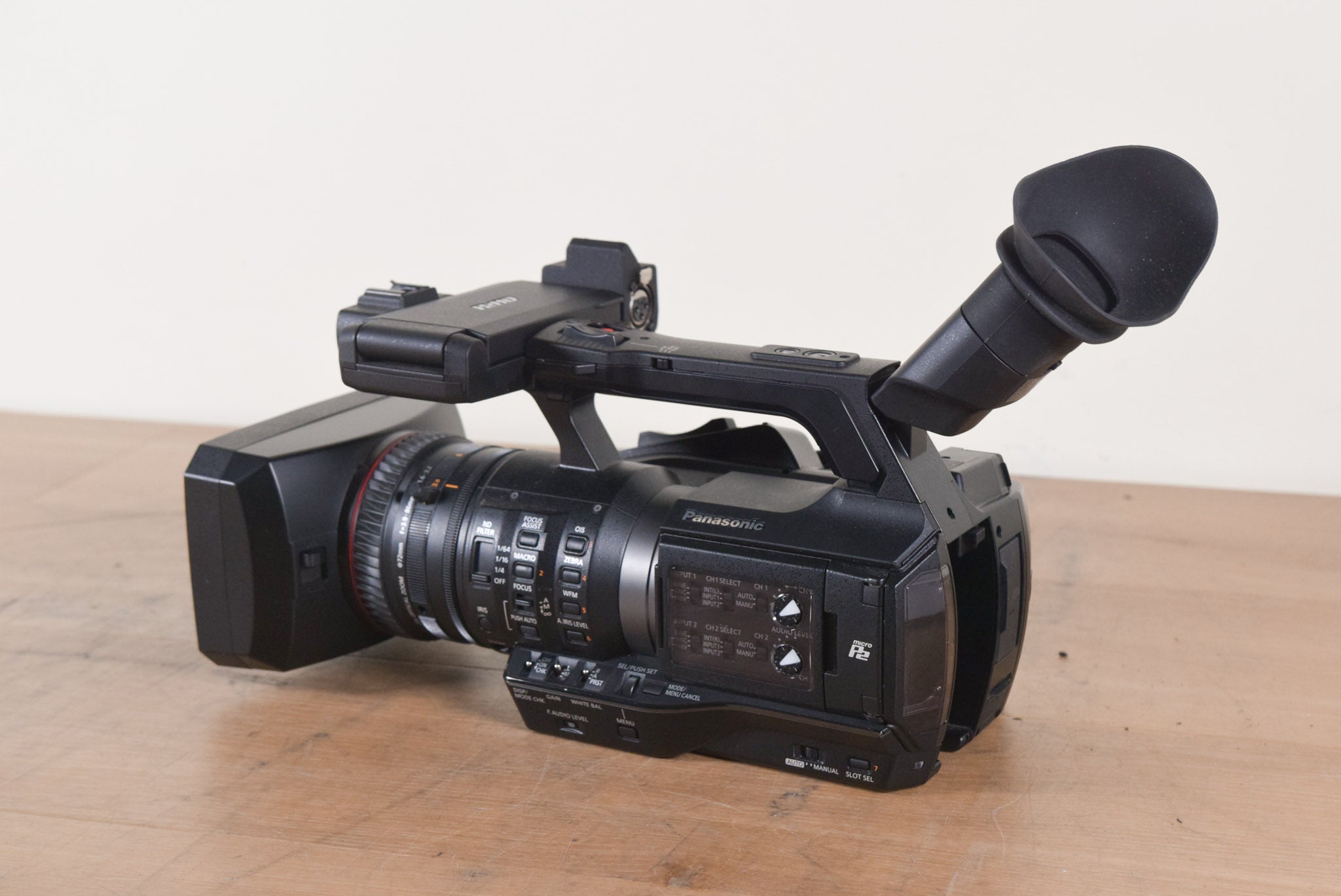 Panasonic AJ-PX230 P2HD 1080p60 AVC Ultra Camcorder