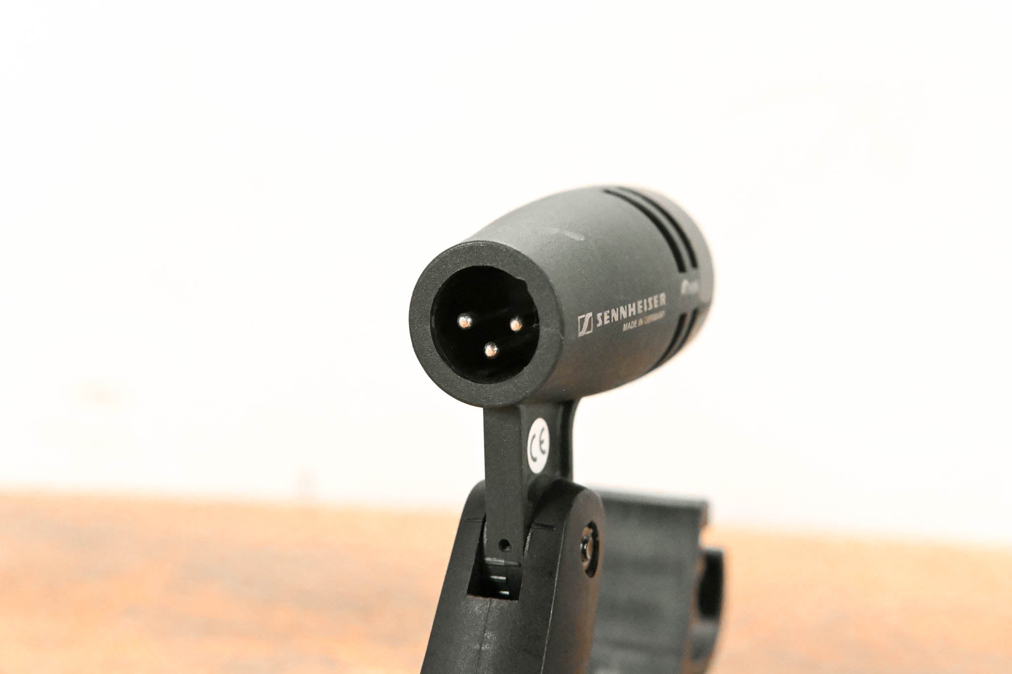 Sennheiser e 604 Dynamic Cardioid Instrument Microphone