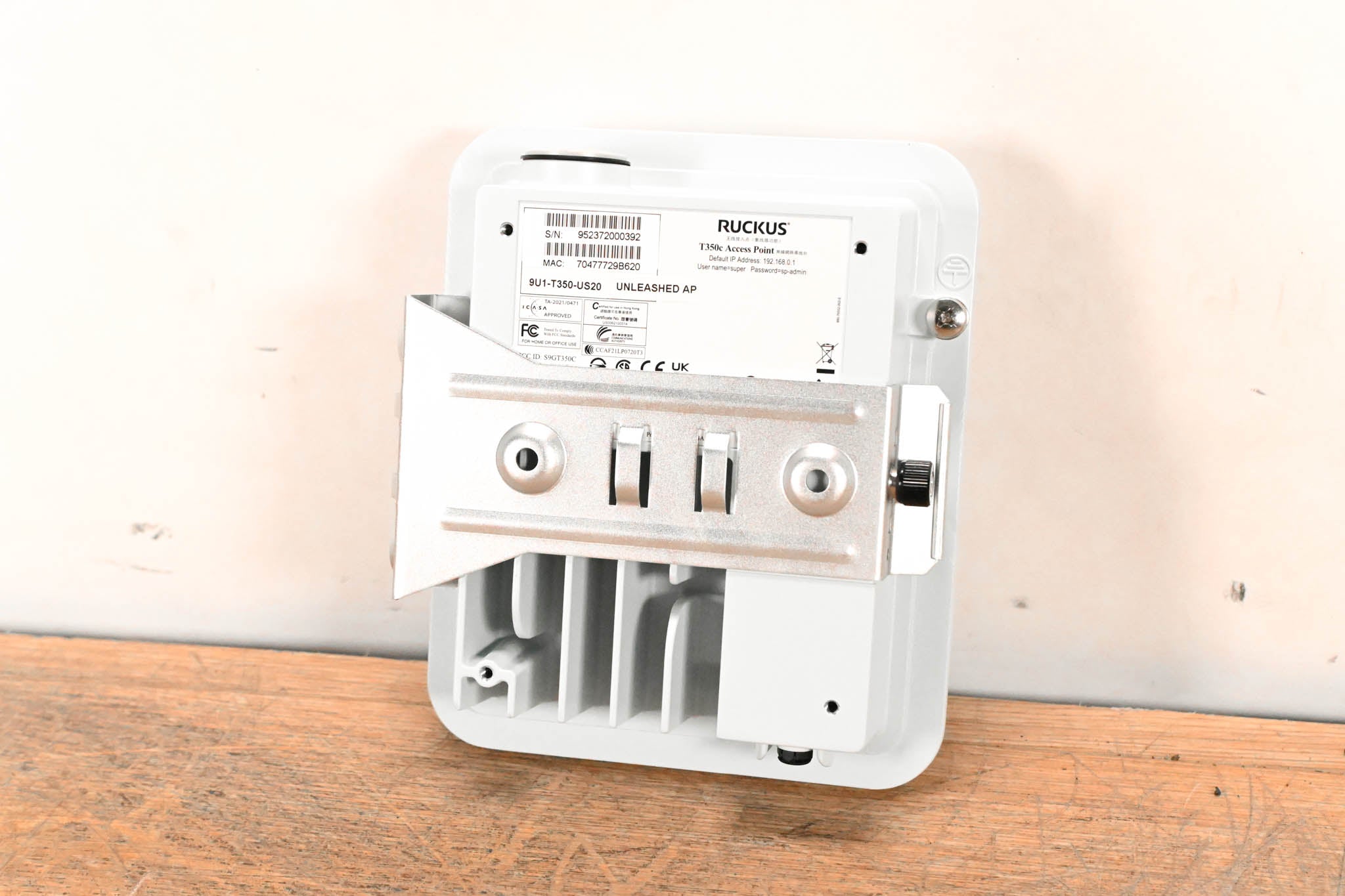 Ruckus T350c Outdoor Access Point