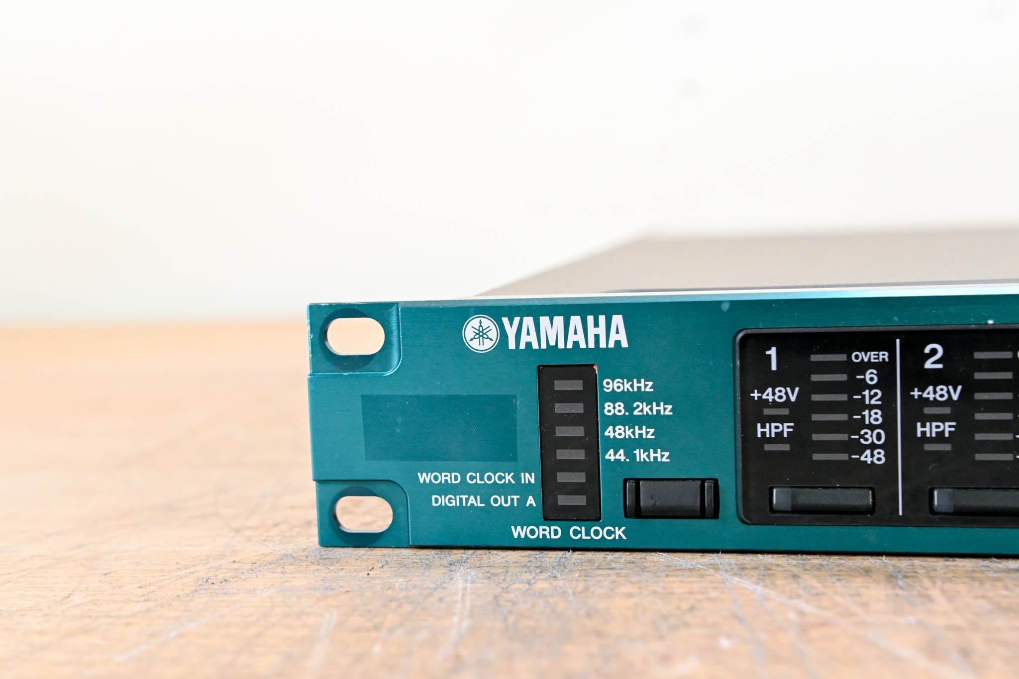 Yamaha AD8HR AD Converter with Remote Preamp