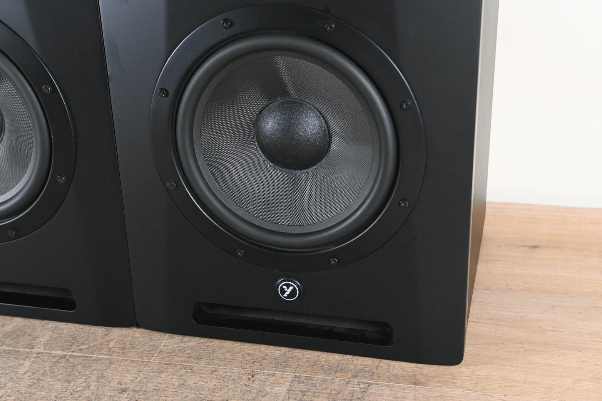 Yorkville YSM8 8" Powered Studio Reference Monitor (PAIR)