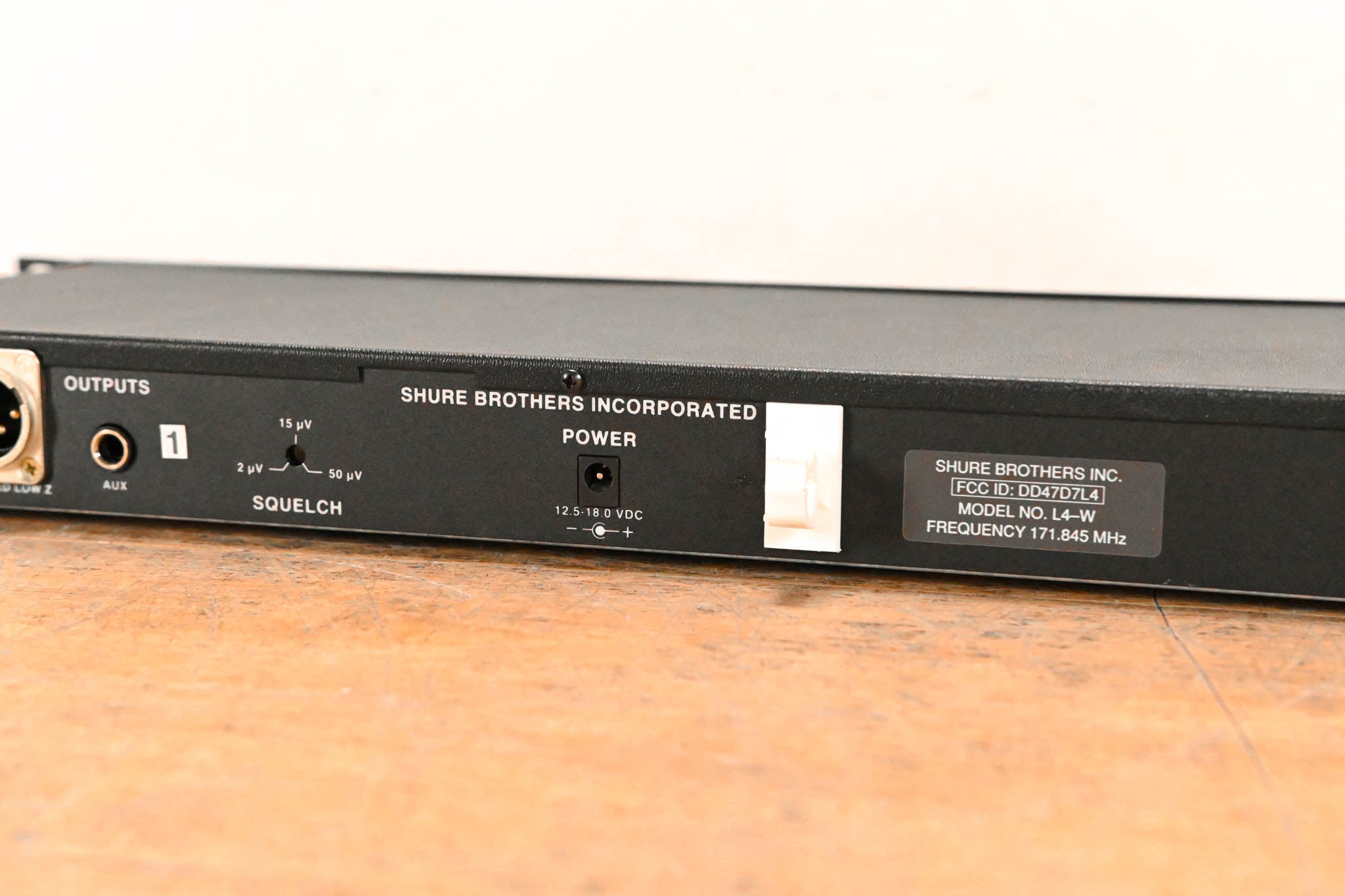 Shure L4 Diversity Wireless Receiver - 171.845 MHz (NO POWER SUPPLY)