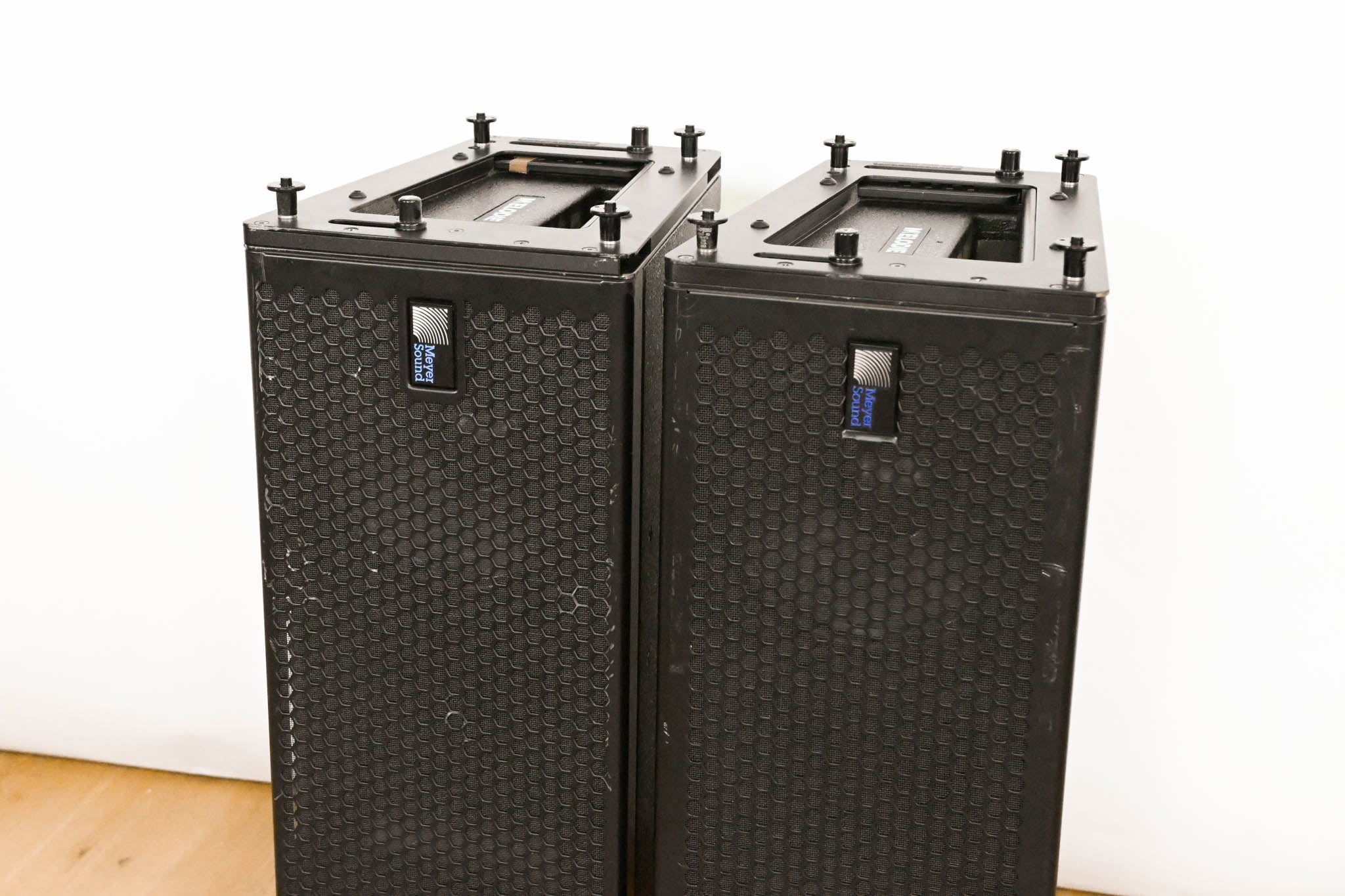 Meyer Sound M'elodie High-Power Curvilinear Array Loudspeaker (PAIR)