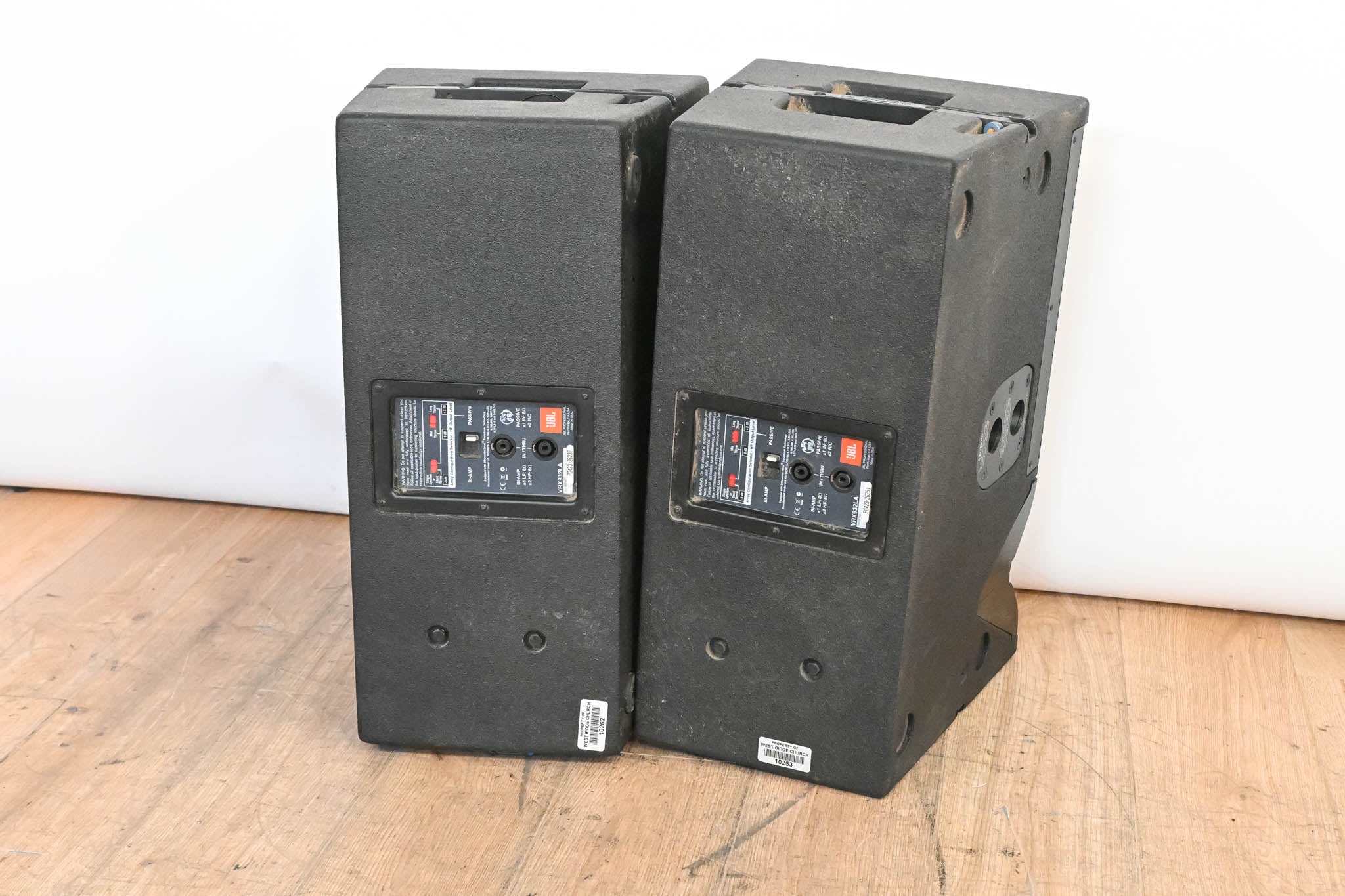 JBL VRX932LA 3200W 12-inch Line Array Speaker (PAIR)