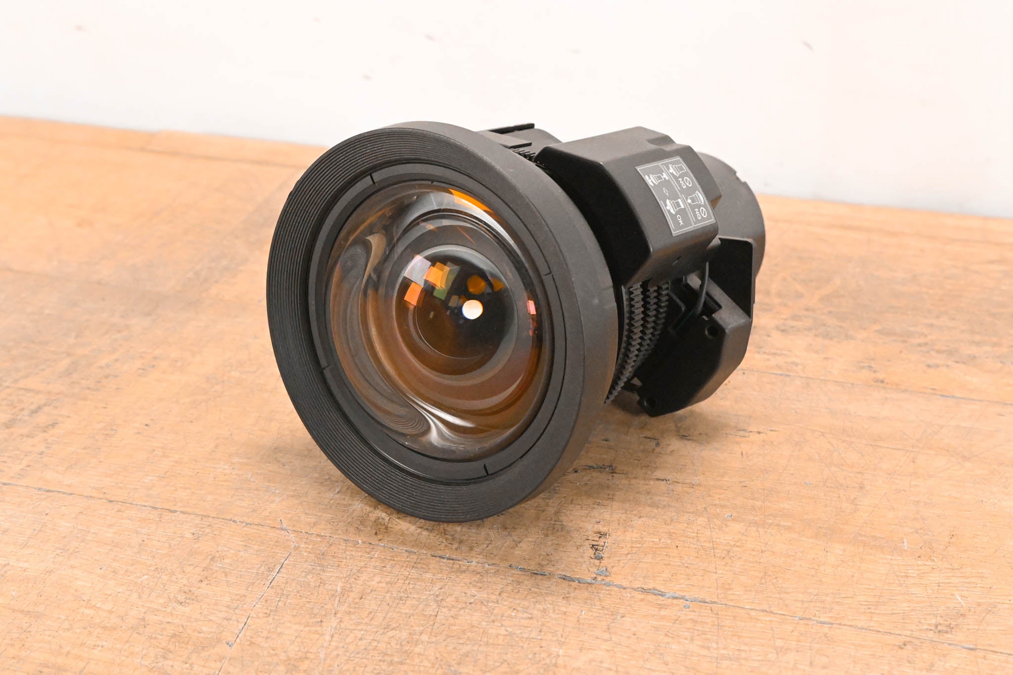 Epson ELPLU03 Wide Short Throw Zoom Lens #1