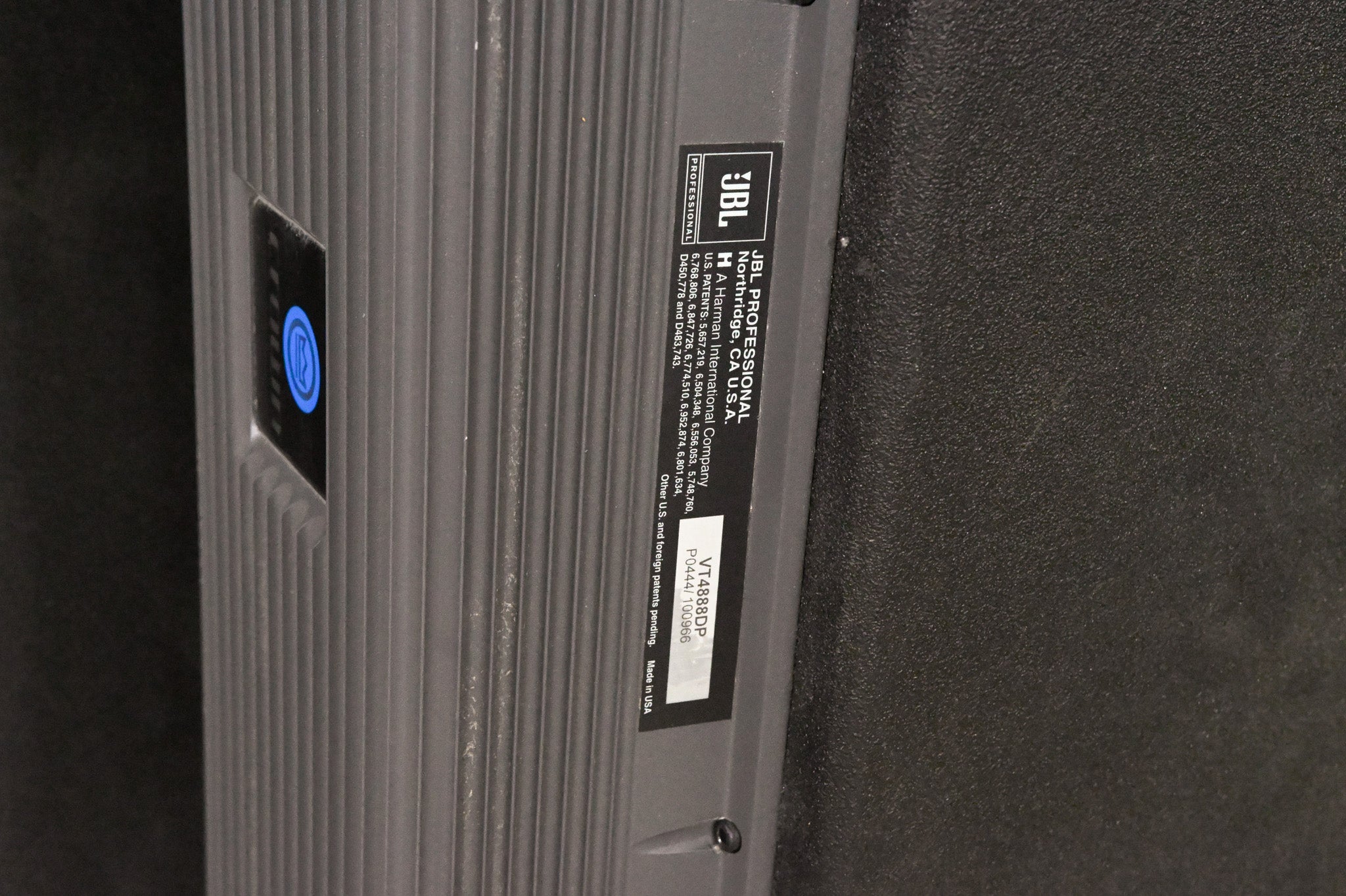 JBL VT4888DP Powered 3-Way Line Array Speaker (PAIR)
