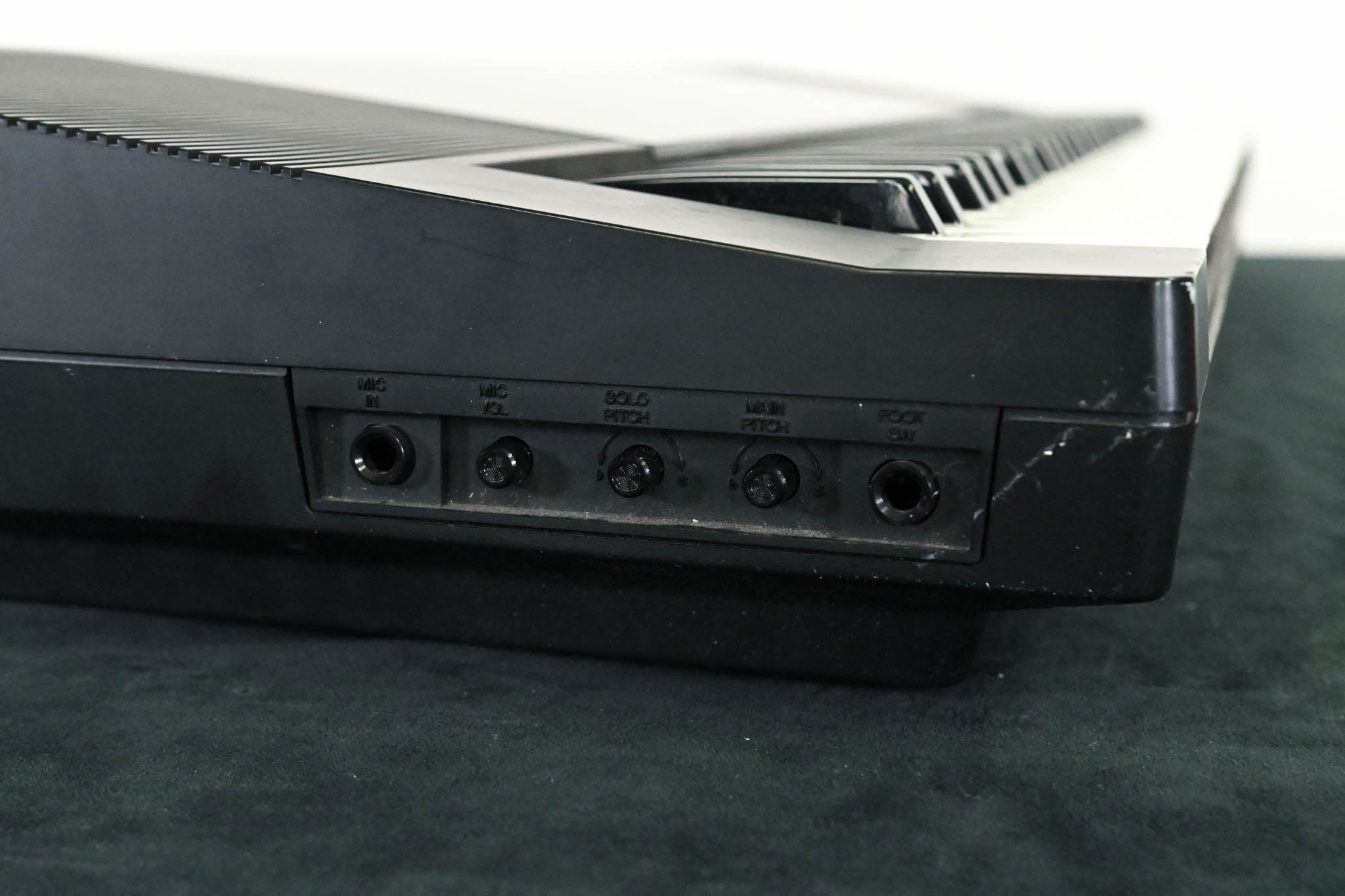 Lowrey V-120 Micro Genie 61-Key Portable Organ / Keyboard (NO PSU)