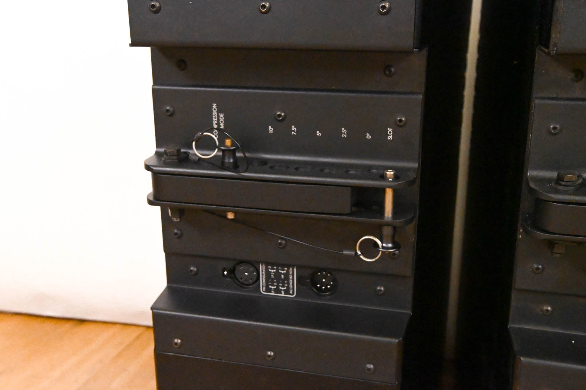 Clair Bros i212-i Dual 12" Install Line Array Speakers 90° (PAIR)