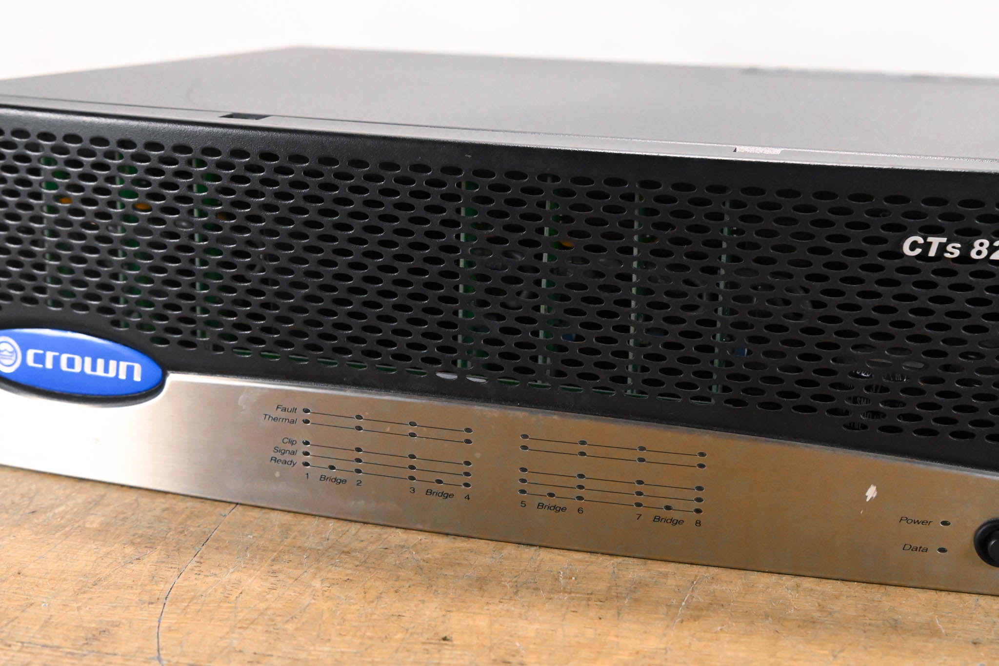 Crown CTs 8200 200W 8-Channel Power Amplifier