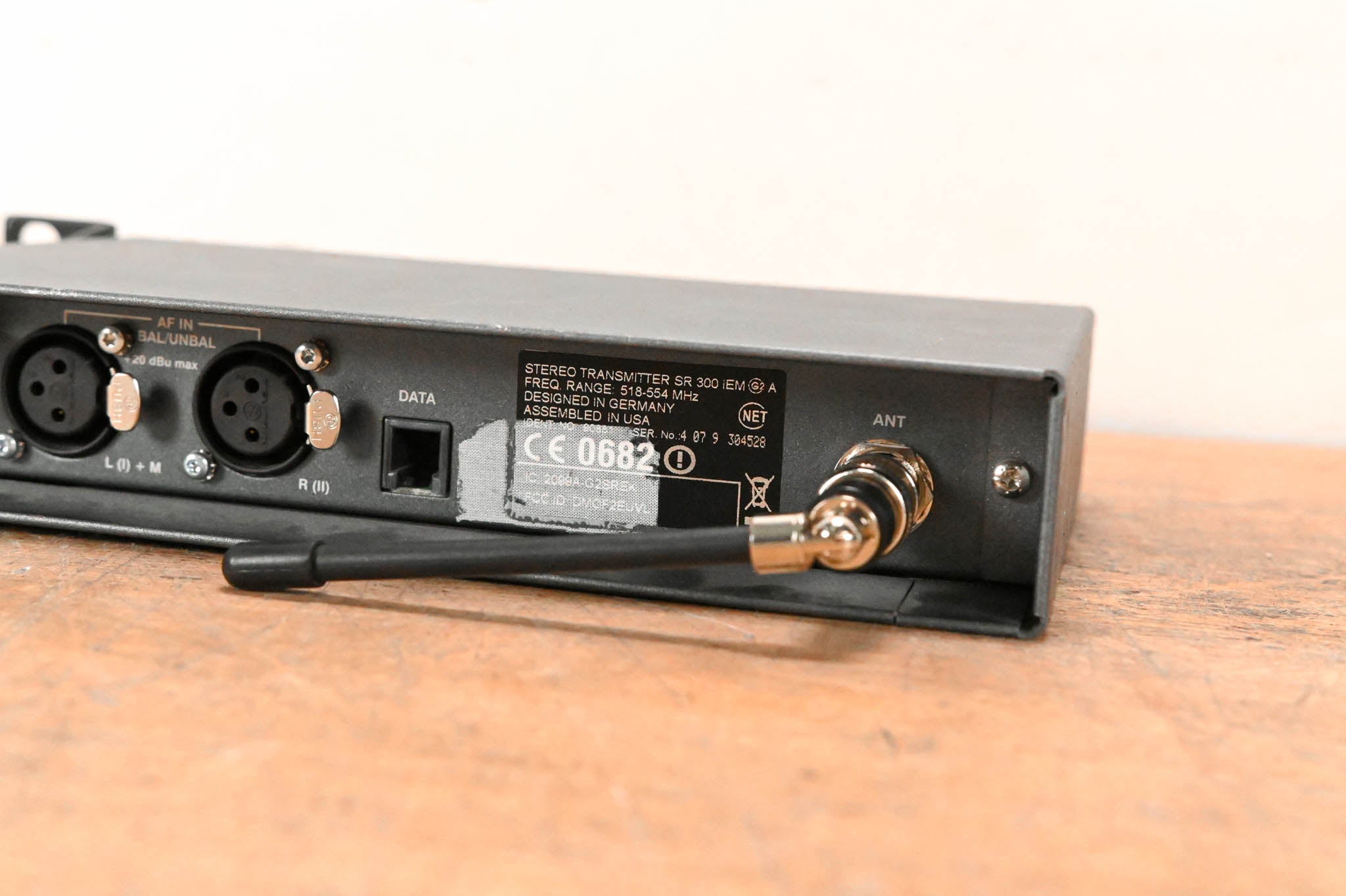 Sennheiser ew 300 IEM G2 Wireless IEM System 518-554 MHz NO POWER SUPPLY