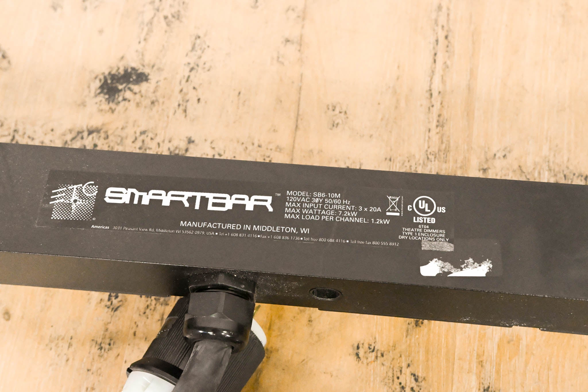 ETC SB6-10M 6 x 10A (1200W) SmartBar with Stage Pin Connectors