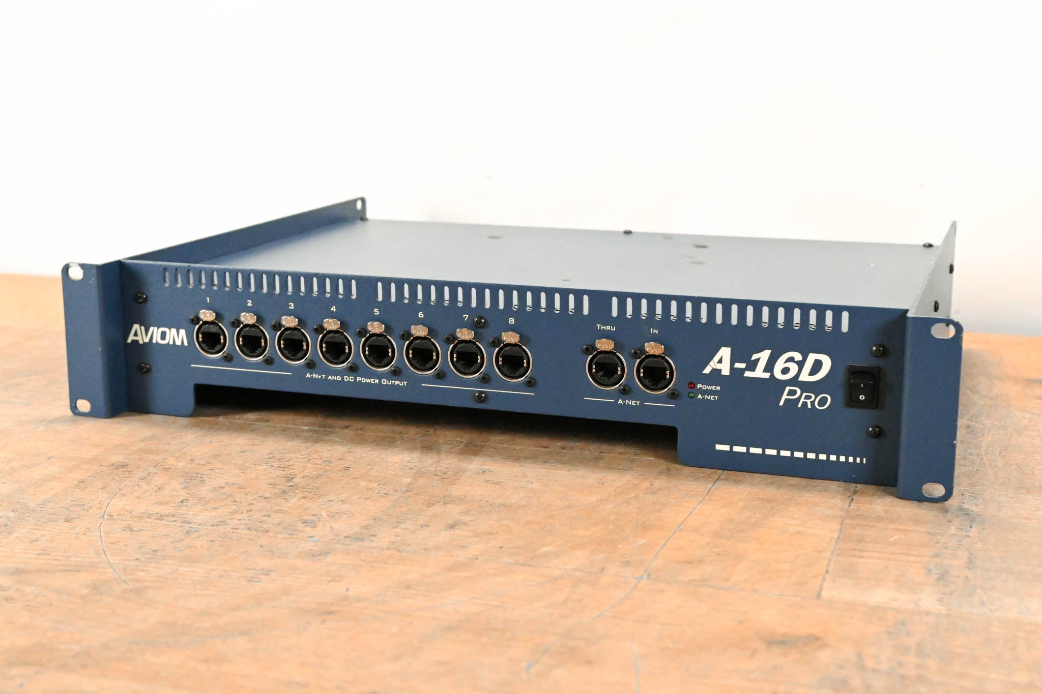 Aviom A-16D Pro A-Net Distributor