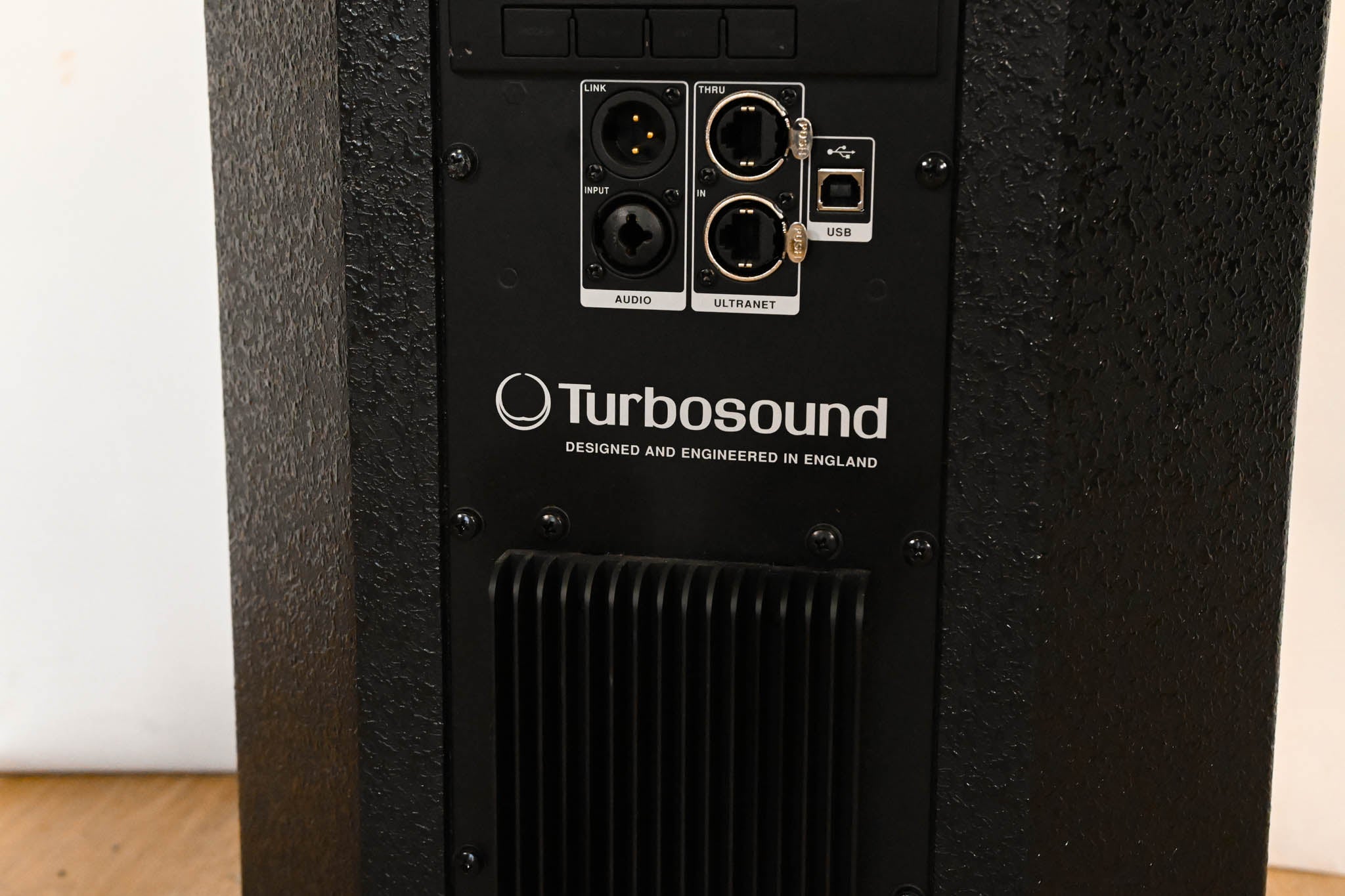 Turbosound NuQ102-AN 10" 600W Loudspeaker w/ Klark Teknik DSP & Ultranet