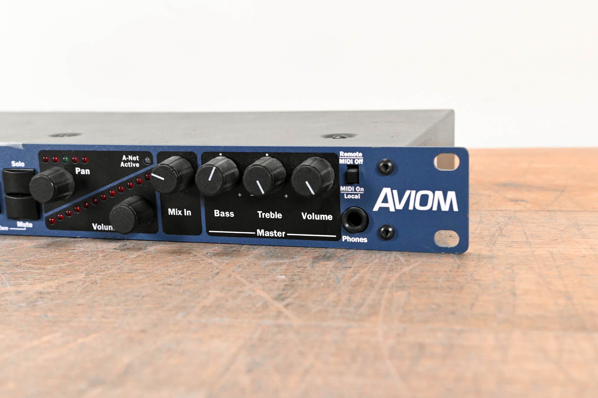 Aviom A-16R Rack-Mounted Personal Mixer